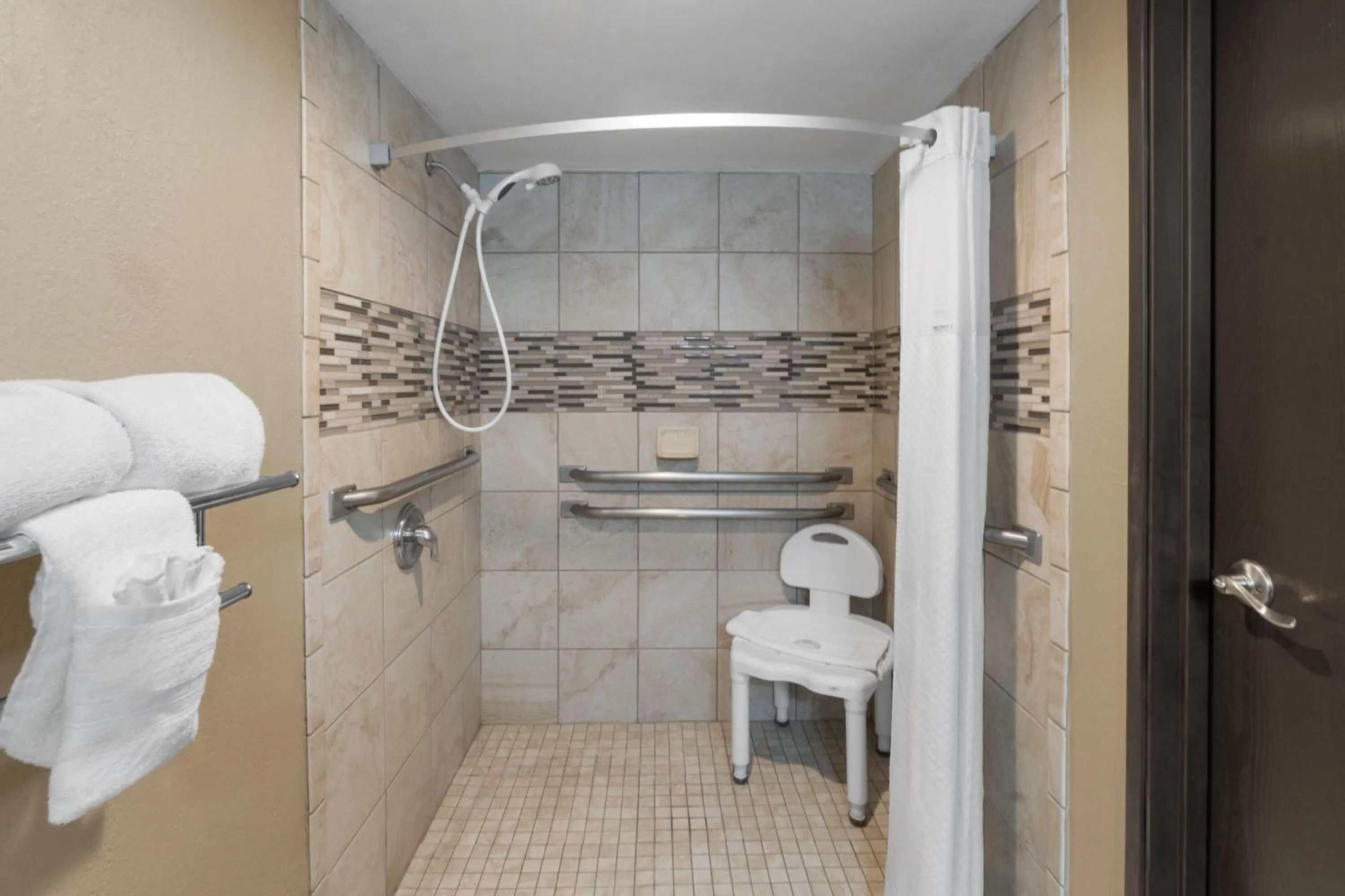Shower in Super 8 by Wyndham Casa Grande