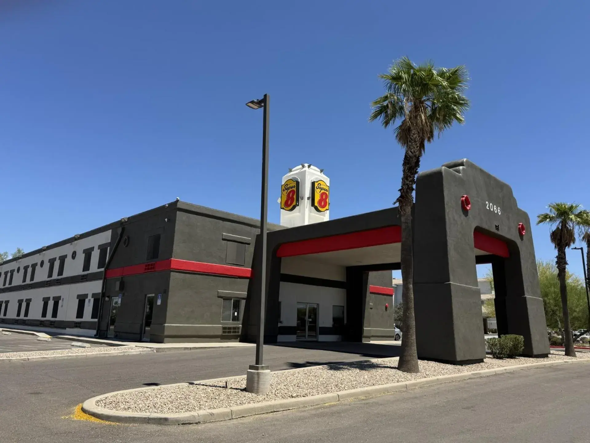 Property building in Super 8 by Wyndham Casa Grande Property building in Super 8 by Wyndham Casa Grande