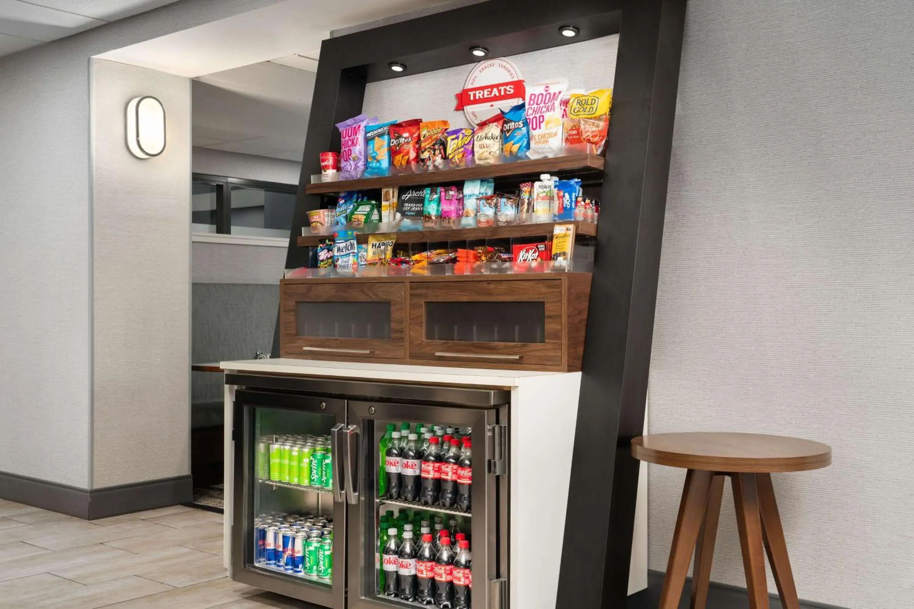 Restaurant/places to eat in Hampton Inn Roanoke/Hollins - I-81 Restaurant/places to eat in Hampton Inn Roanoke/Hollins - I-81