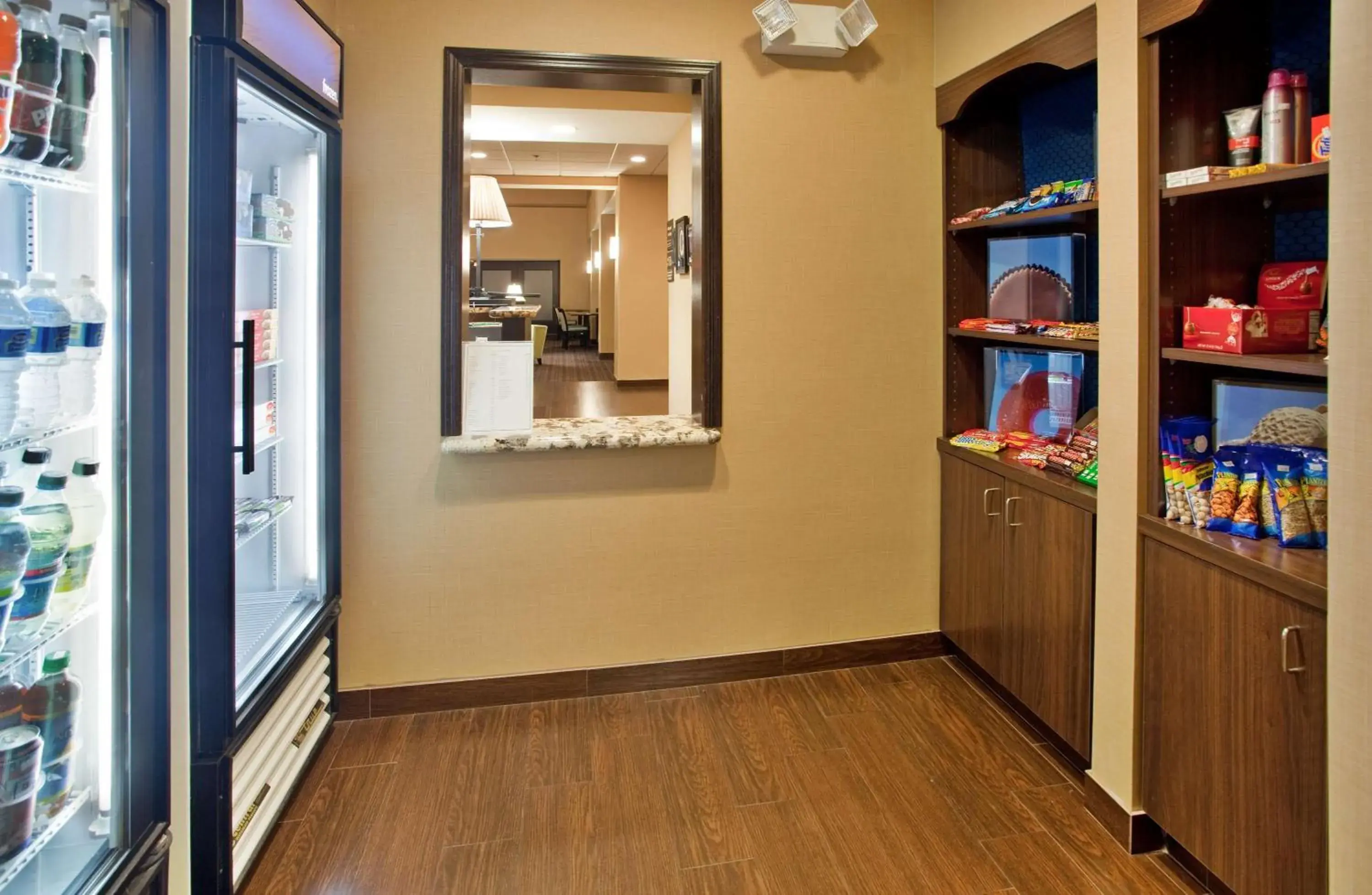 Restaurant/places to eat in Hampton Inn and Suites St. Cloud Restaurant/places to eat in Hampton Inn and Suites St. Cloud