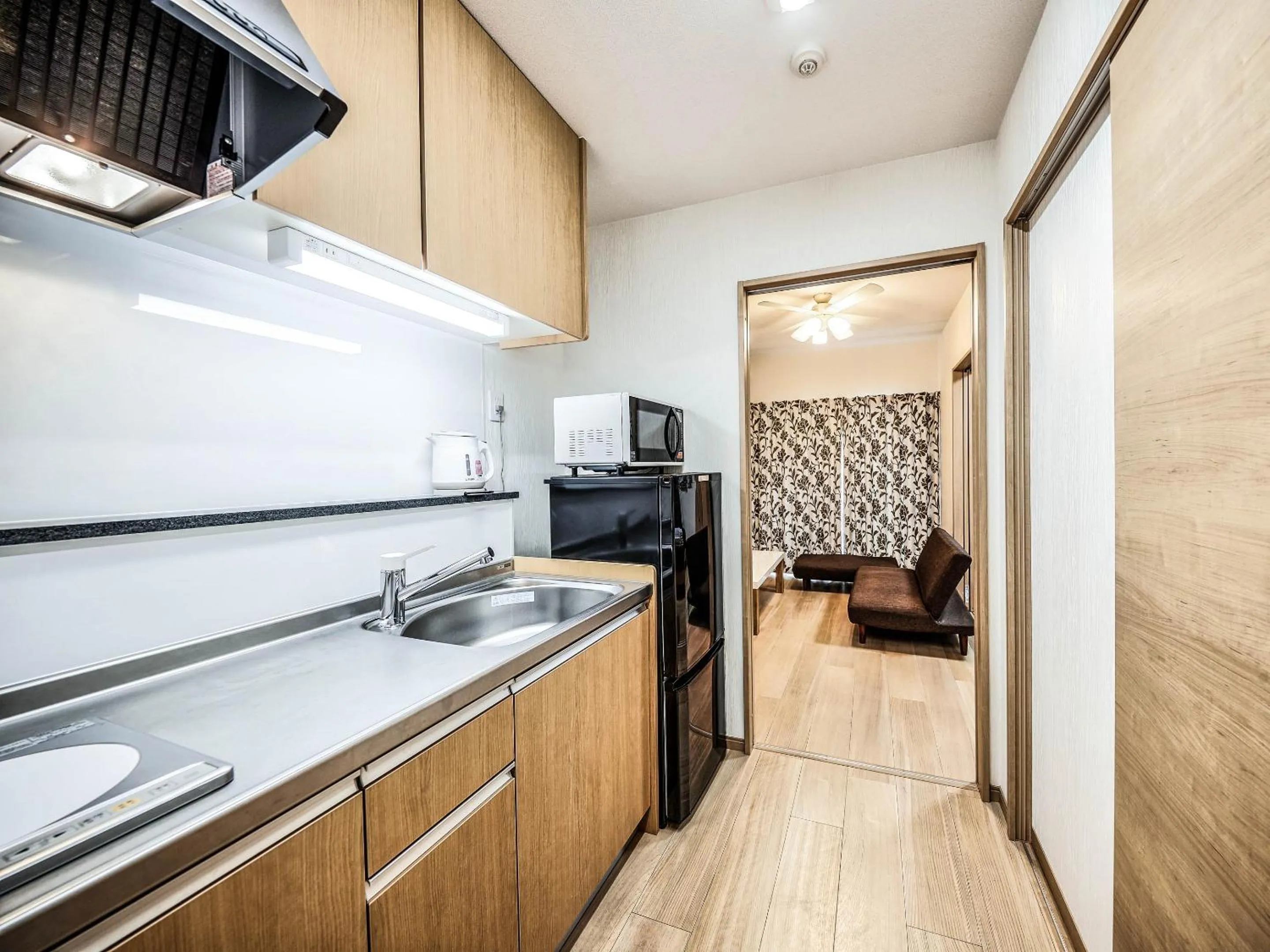 Coffee/tea facilities in Terrace Resort Chatan West