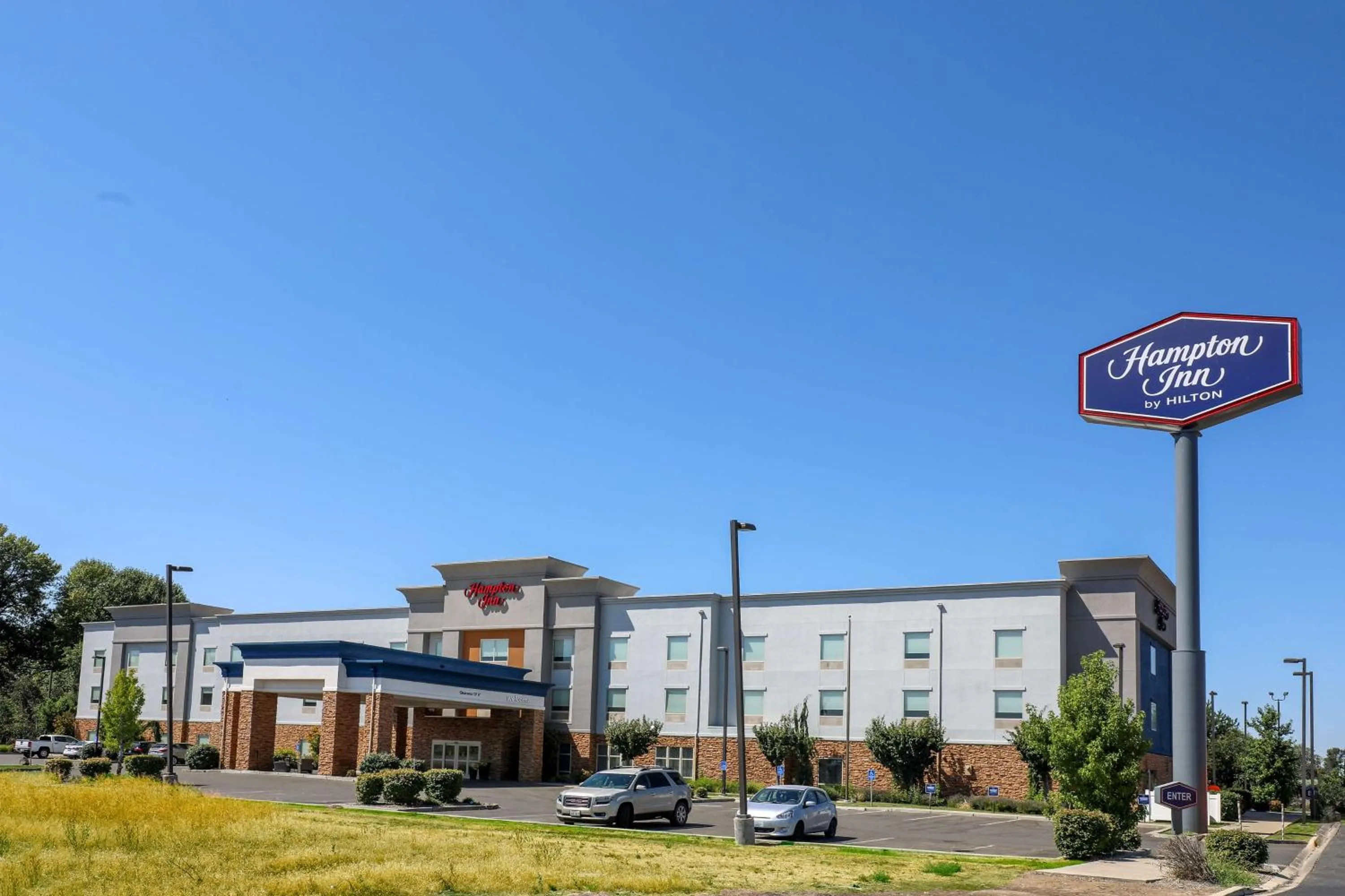 Property building in Hampton Inn Ellensburg