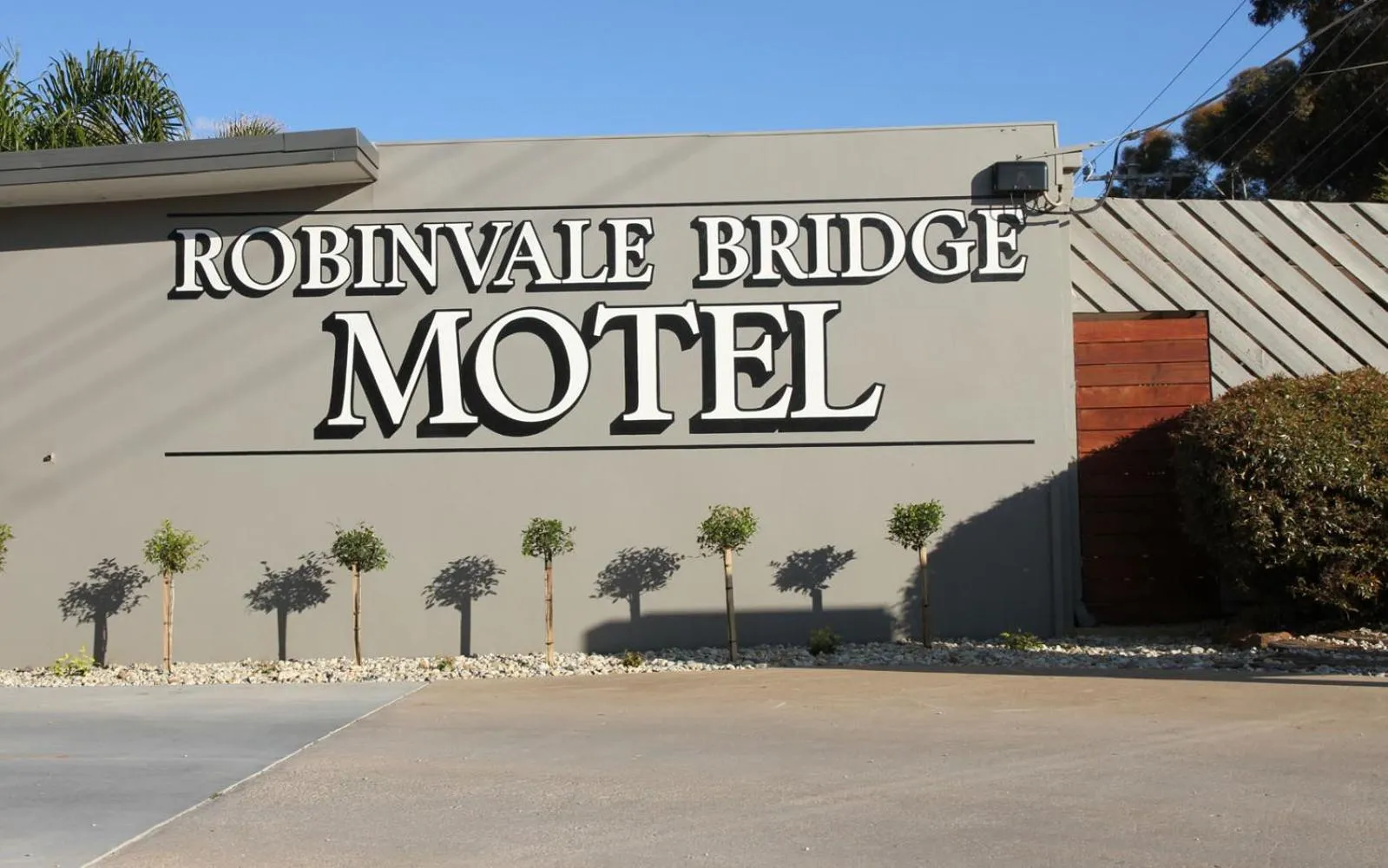 Facade/entrance in Robinvale Bridge Motel