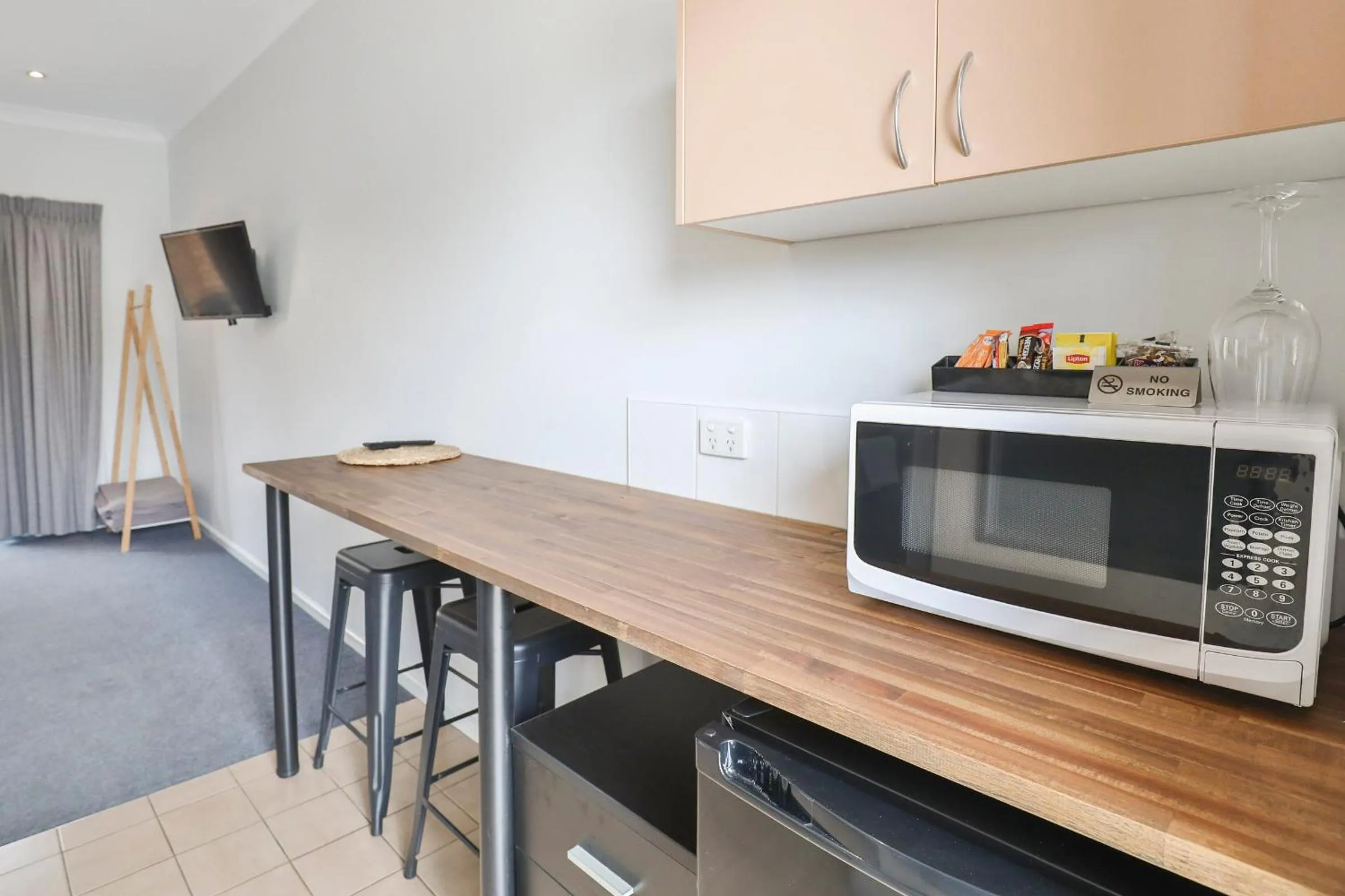 Dining area in Robinvale Bridge Motel