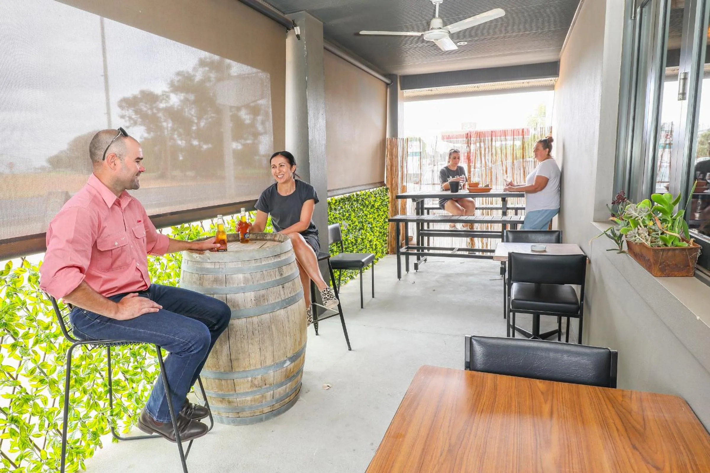 Restaurant/places to eat in Robinvale Bridge Motel