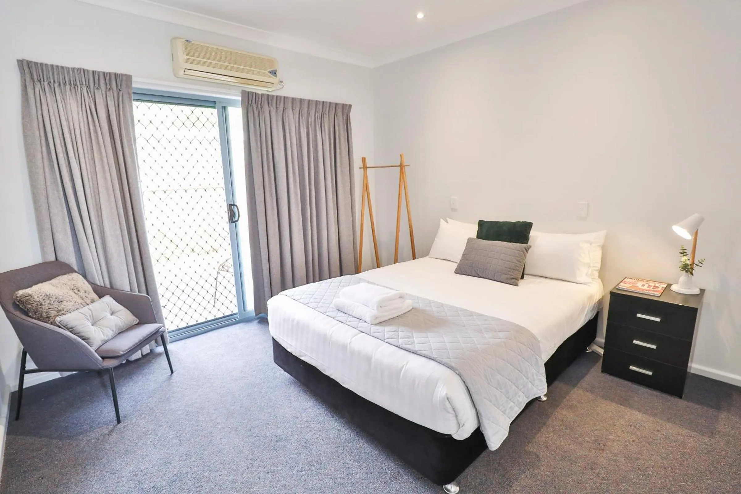 Bedroom, Bed in Robinvale Bridge Motel