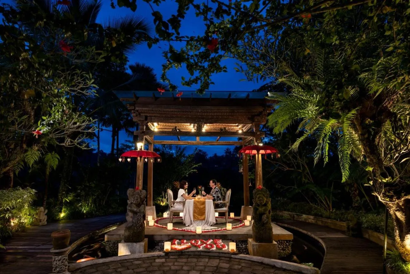 Restaurant/places to eat in Nau Villa Ubud