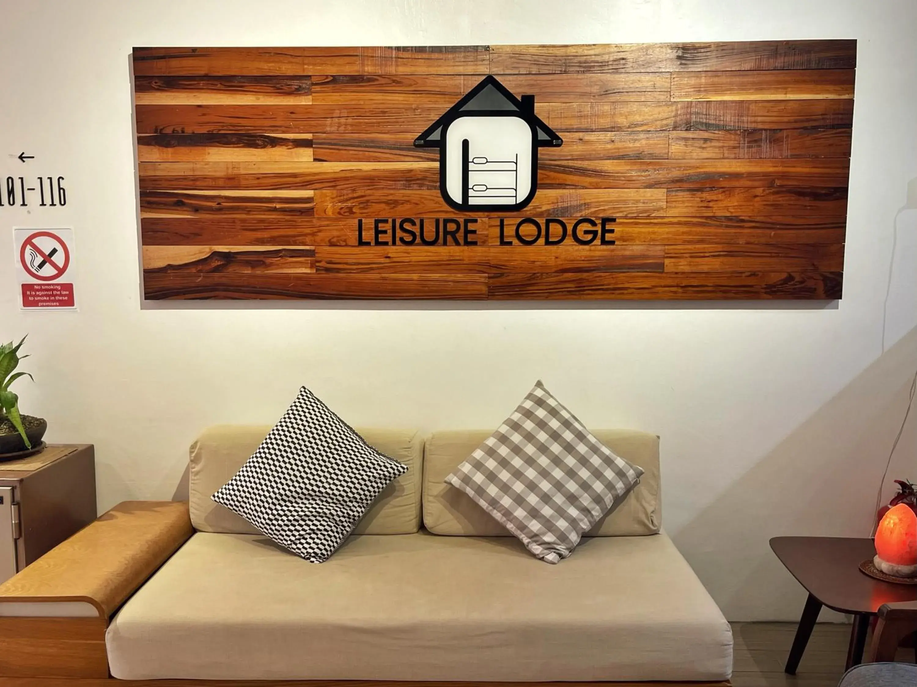 Leisure Lodge Leisure Lodge