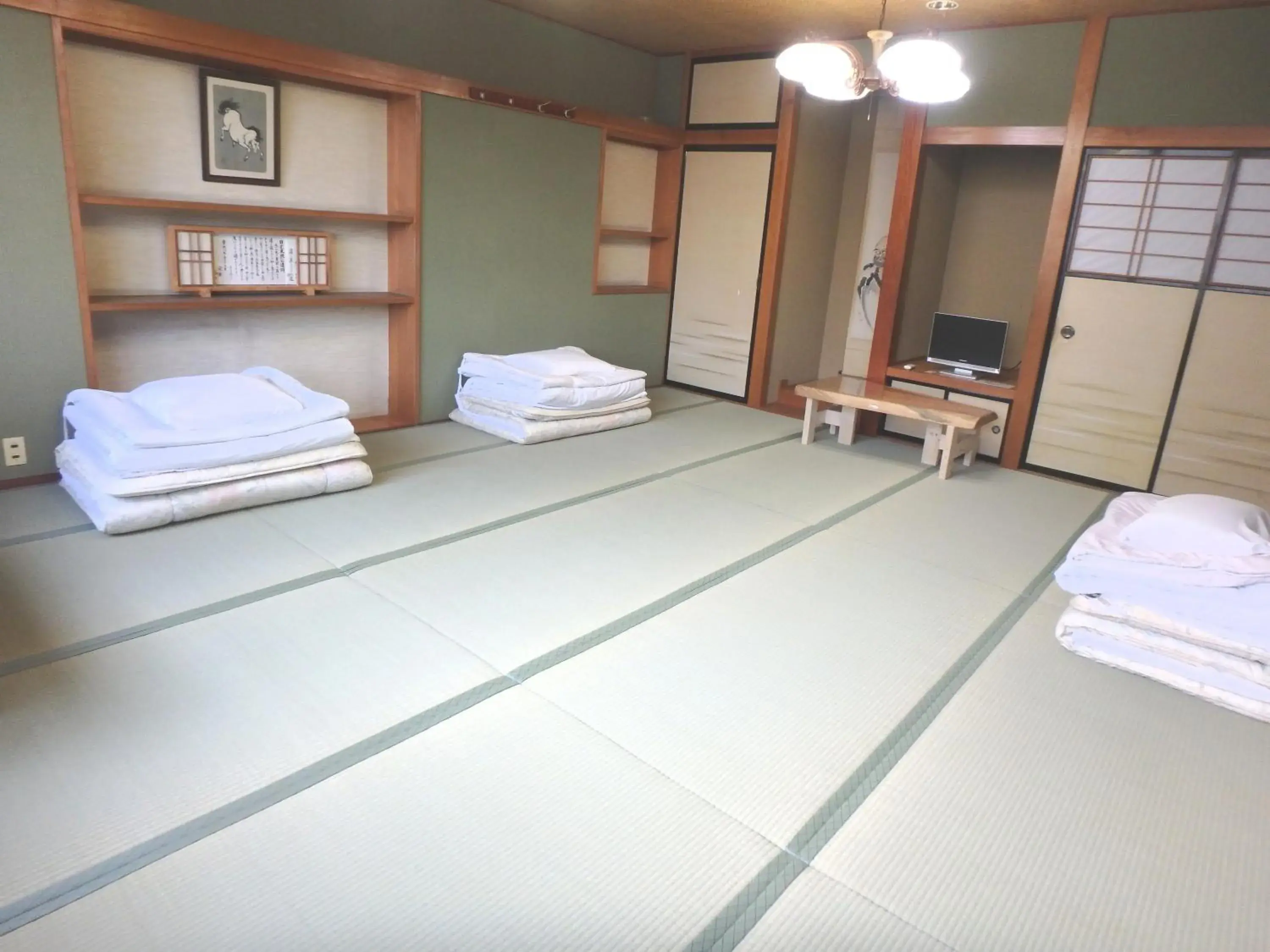 Standard Japanese-Style Family Room with Shared Bathroom - Non Smoking in Azuma no Yu Standard Japanese-Style Family Room with Shared Bathroom - Non Smoking in Azuma no Yu