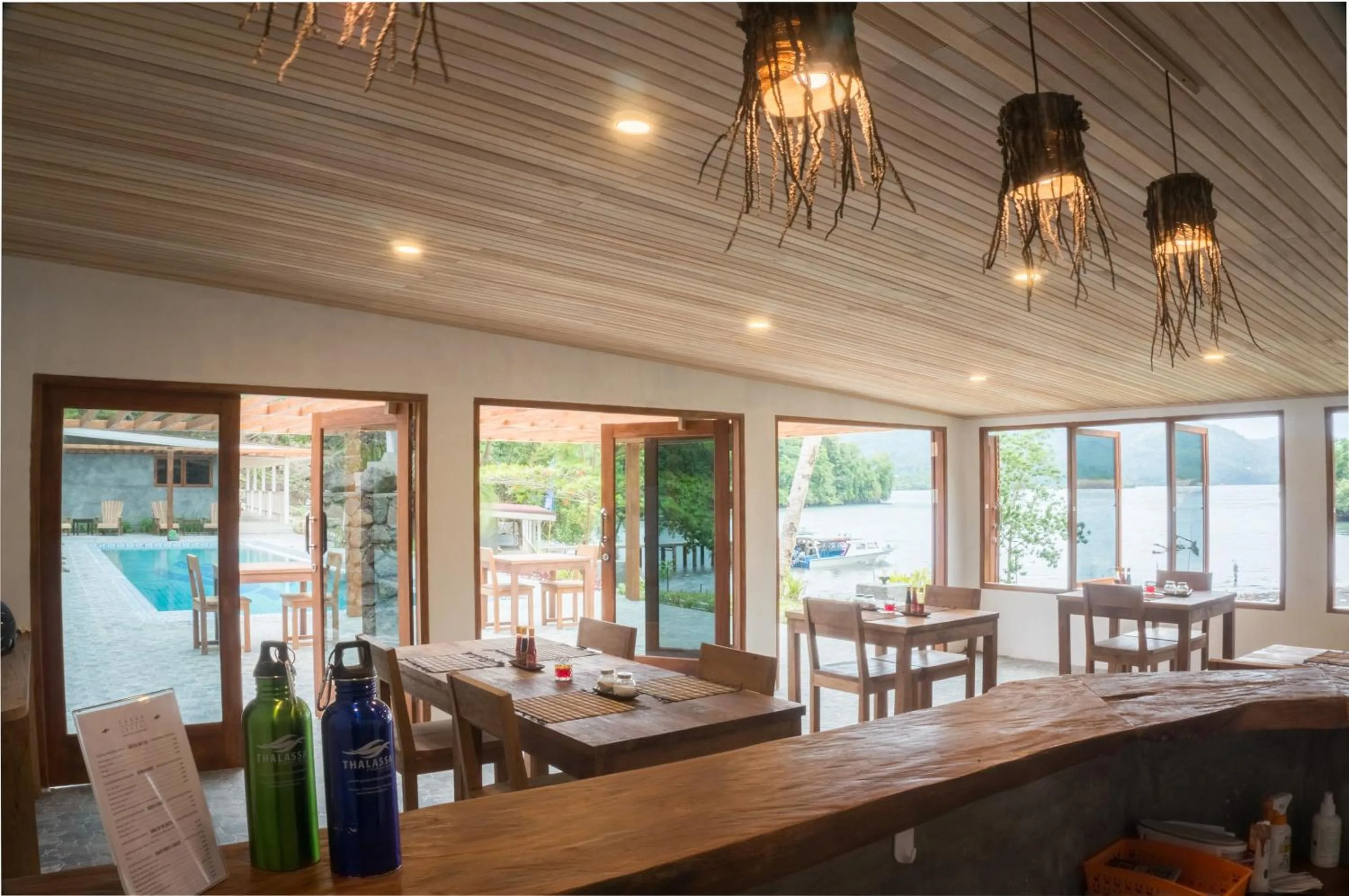 Restaurant/places to eat in Thalassa Dive Resort Lembeh