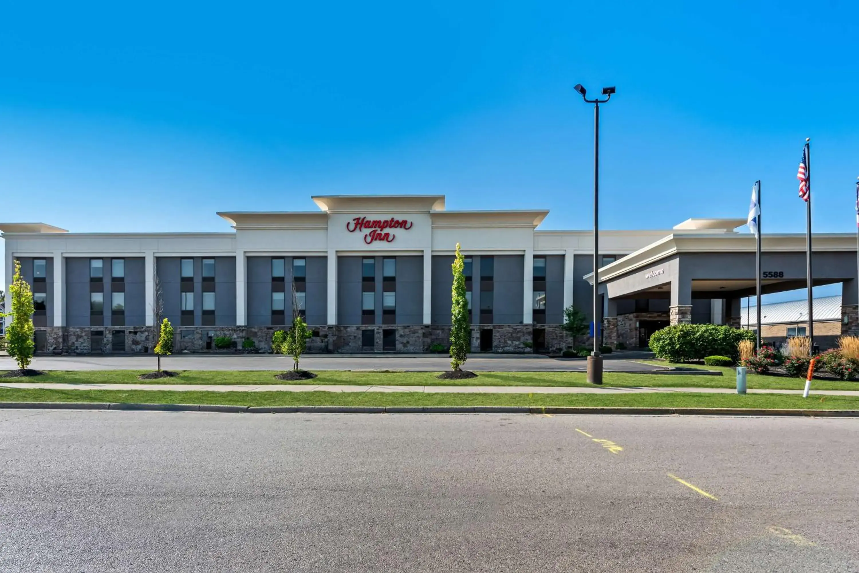 Property building in Hampton Inn Dayton/Huber Heights Property building in Hampton Inn Dayton/Huber Heights