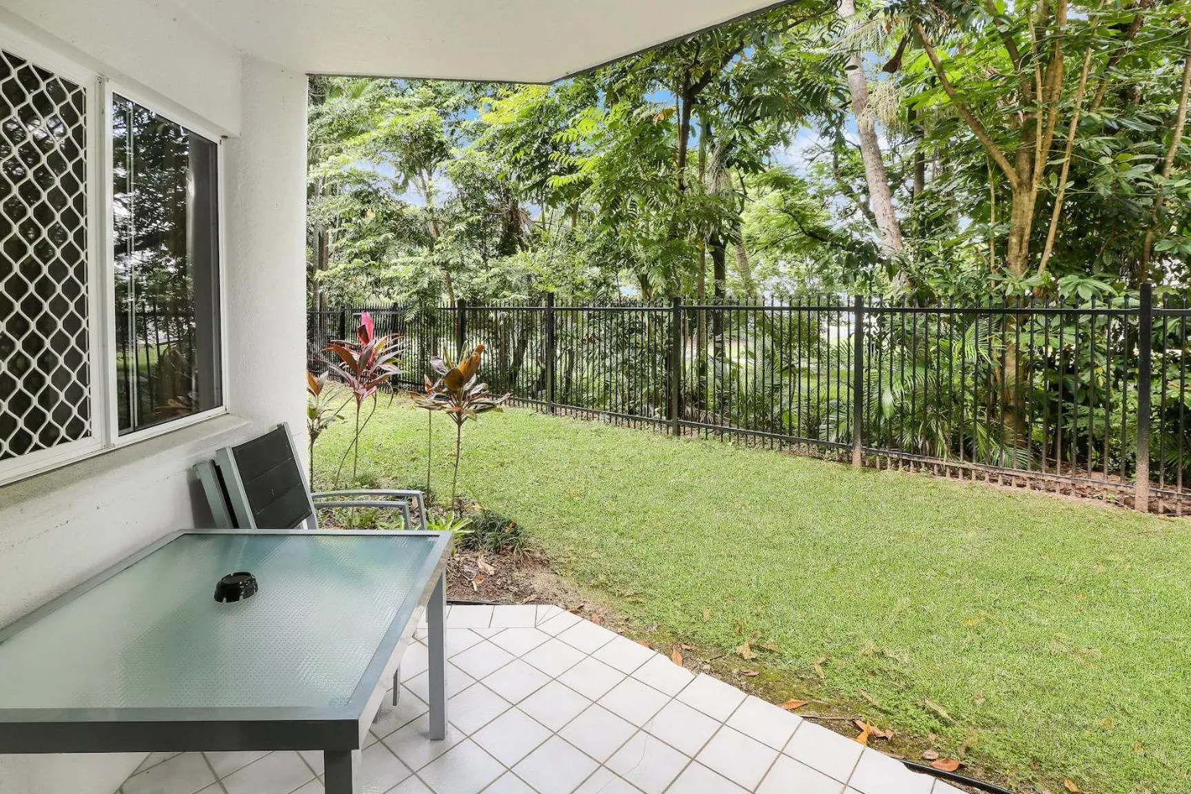 Balcony/Terrace in Citysider Cairns Holiday Apartments