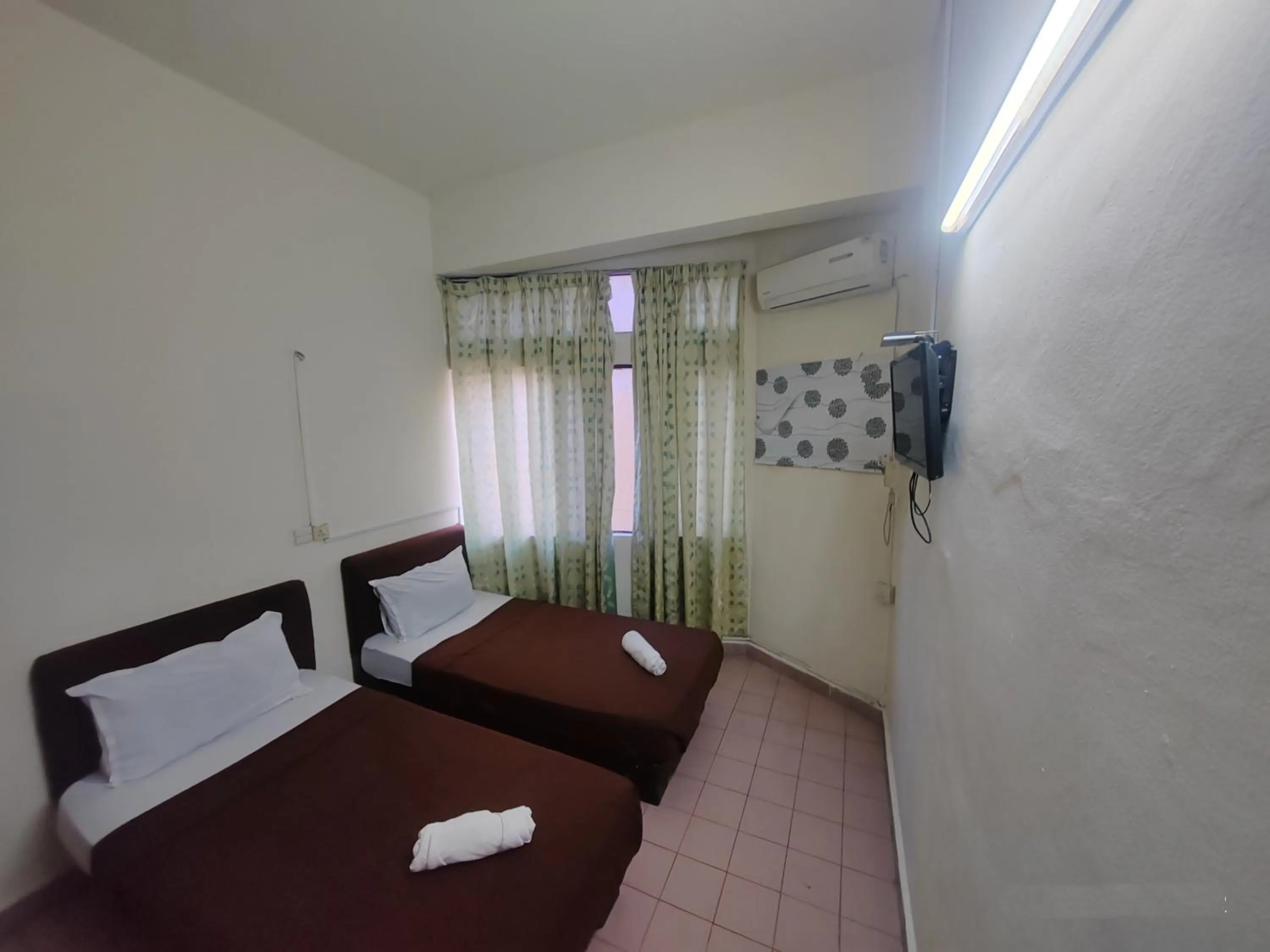 Bed in Hotel Kenangan