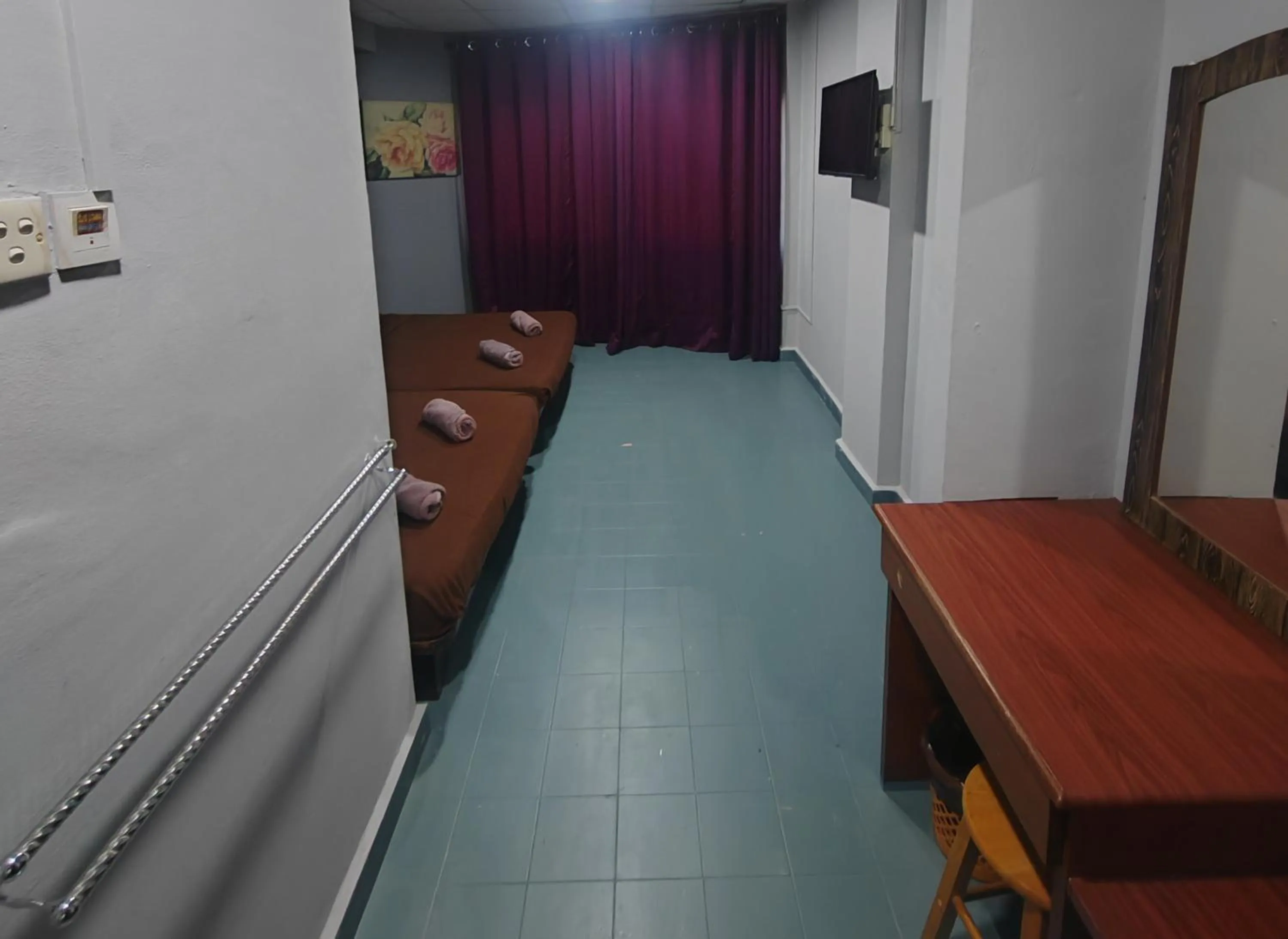 TV and multimedia in Hotel Kenangan