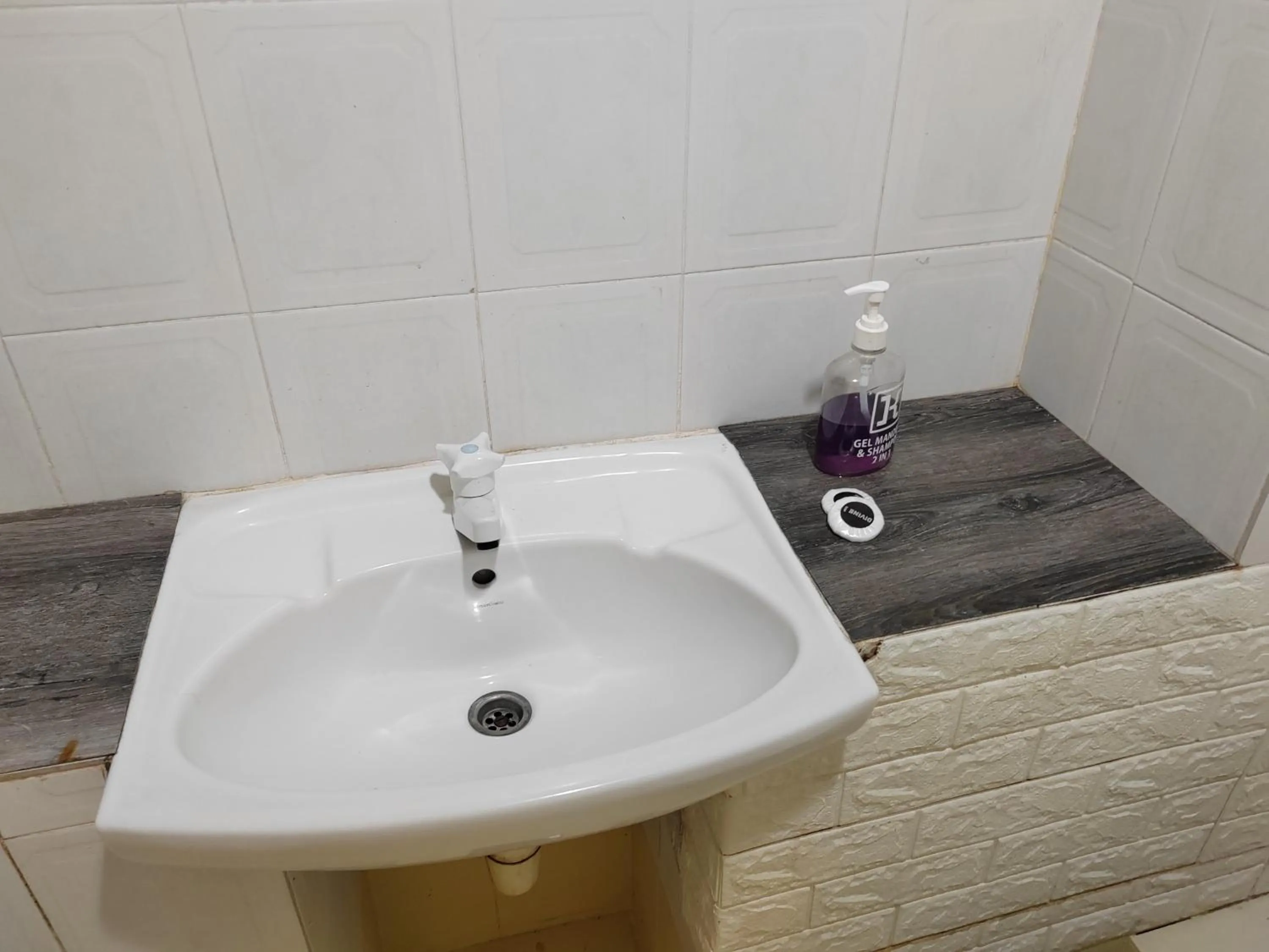 Bathroom in Hotel Kenangan