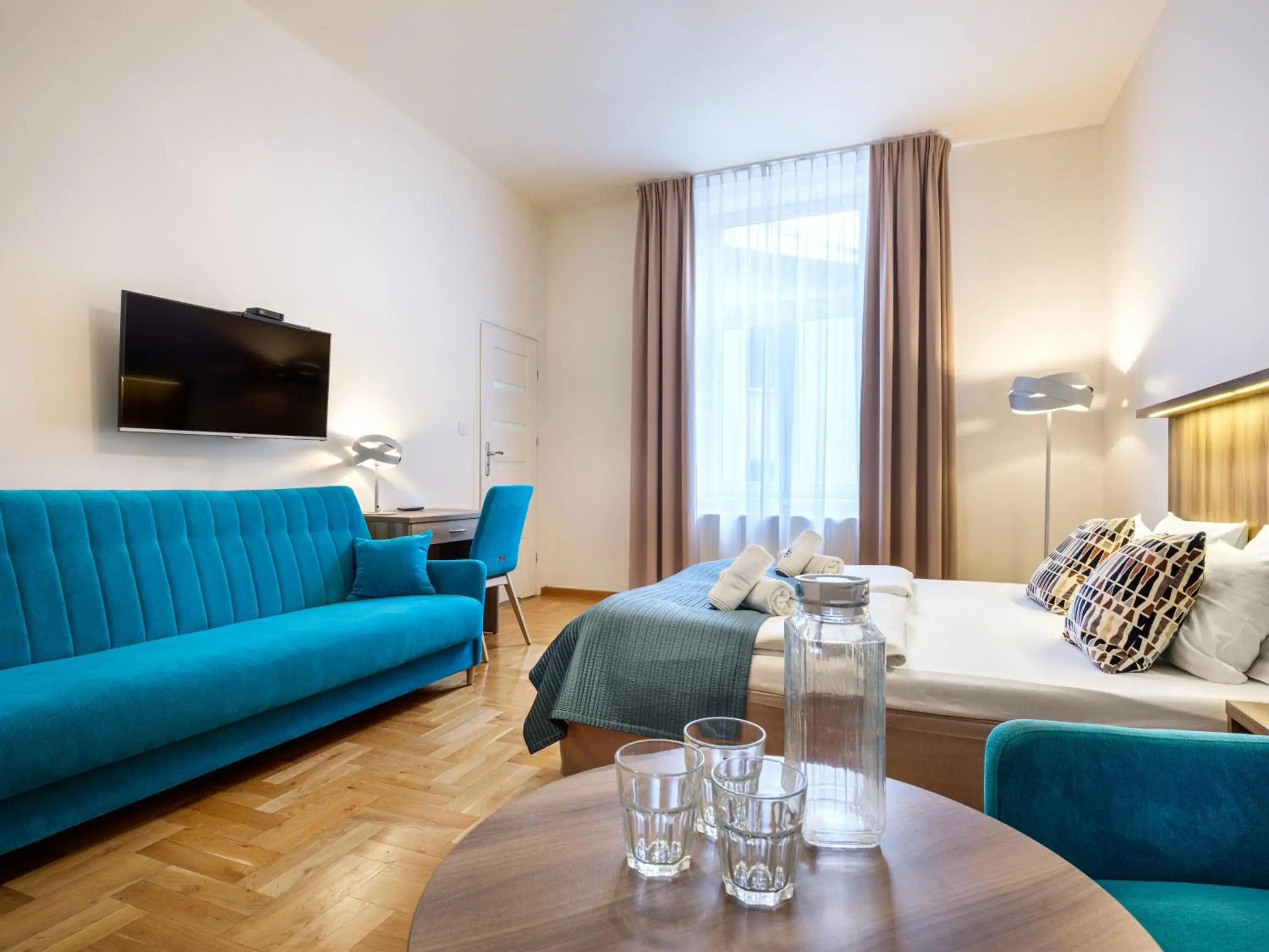 Photo of the whole room, Bed in Kosmopolita Apartments Photo of the whole room, Bed in Kosmopolita Apartments