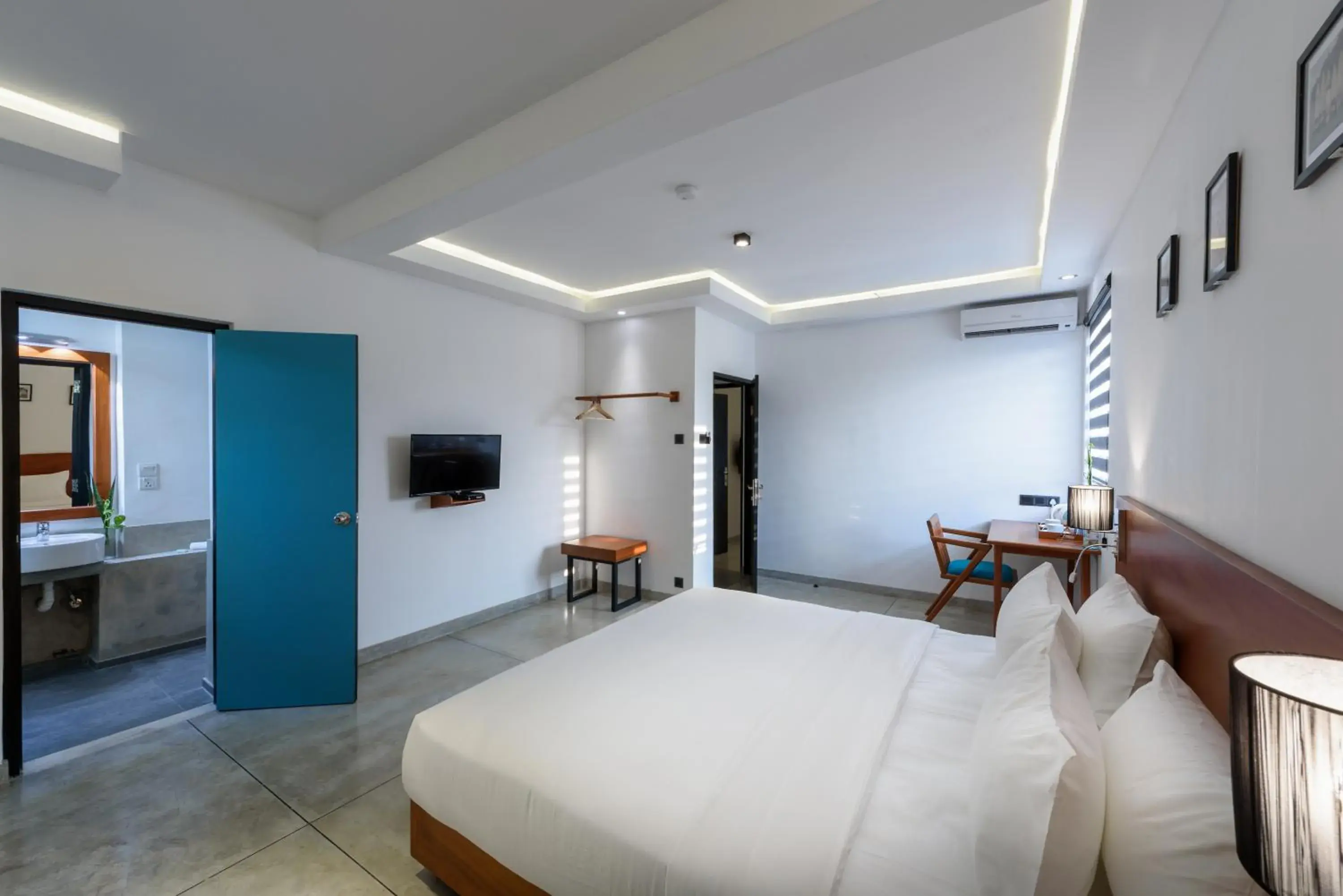 King Room - single occupancy in Fern Colombo King Room - single occupancy in Fern Colombo