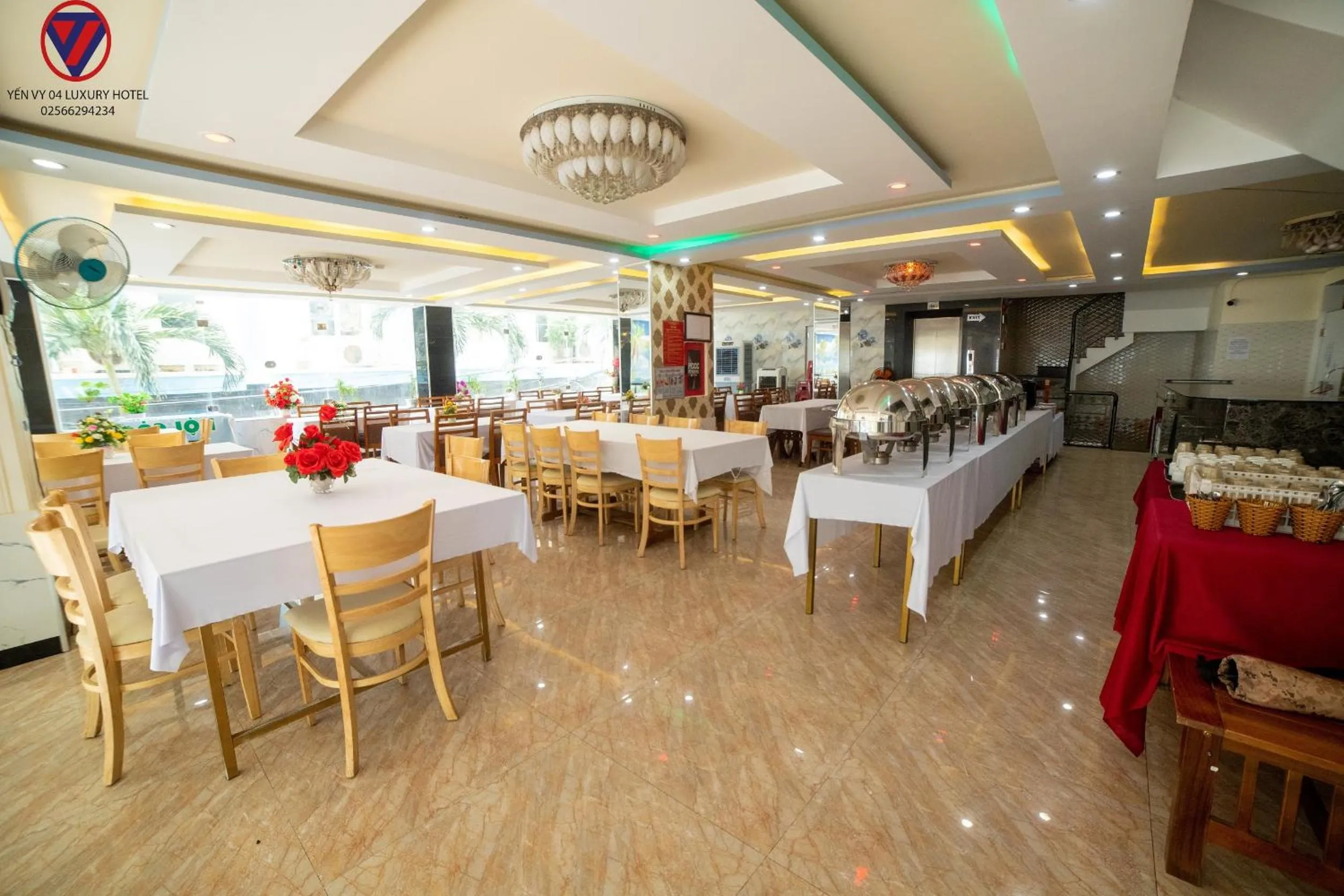 Restaurant/places to eat in Yen Vy 04 Luxury Hotel