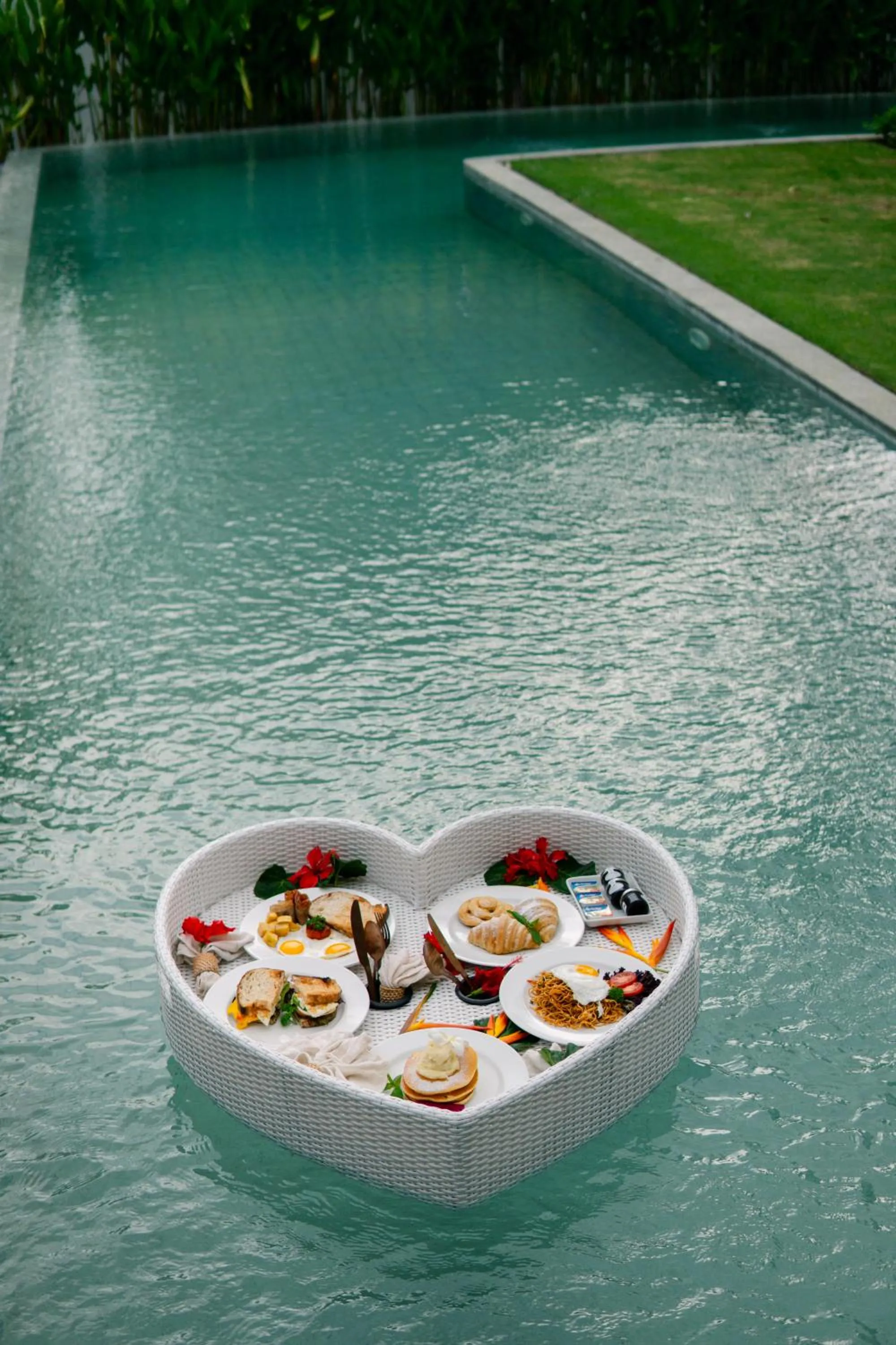 Breakfast in Eden The Residence at The Sea Seminyak