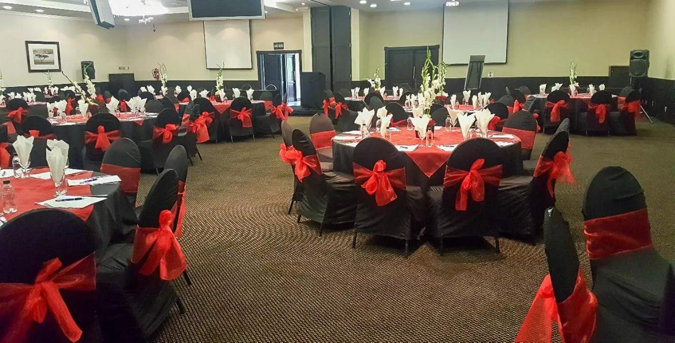 Safari Hotel & Convention Centre