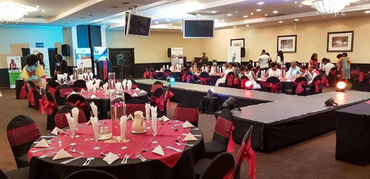 Safari Hotel & Convention Centre