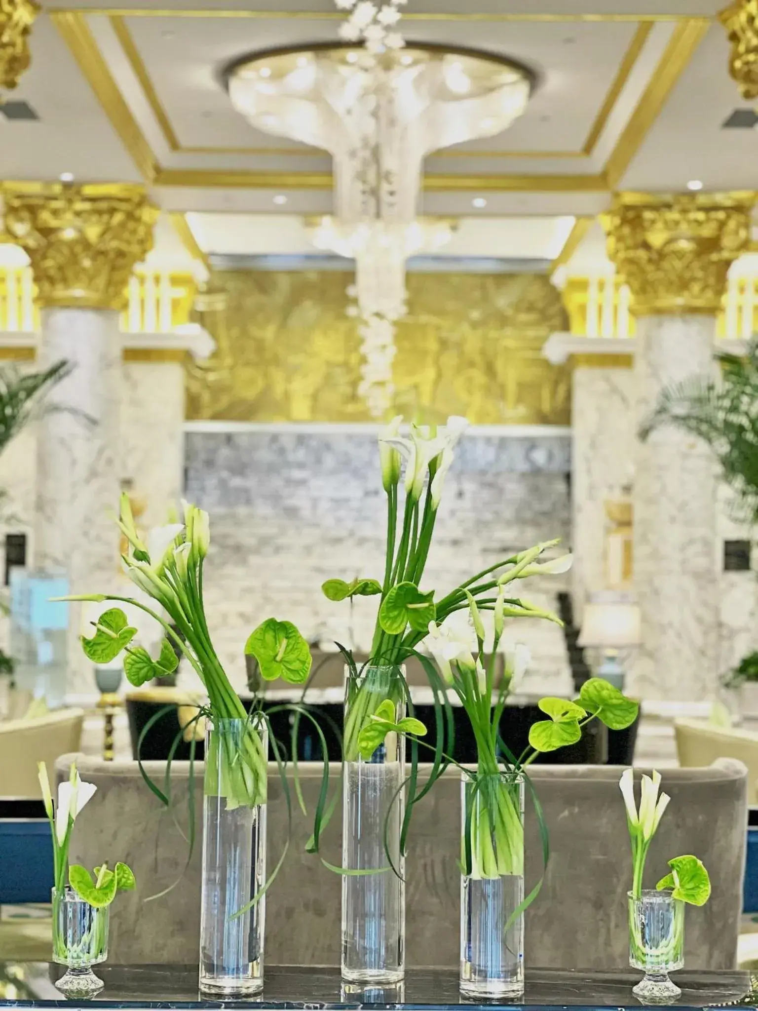 Property building in Crowne Plaza Zhengzhou by IHG Property building in Crowne Plaza Zhengzhou by IHG