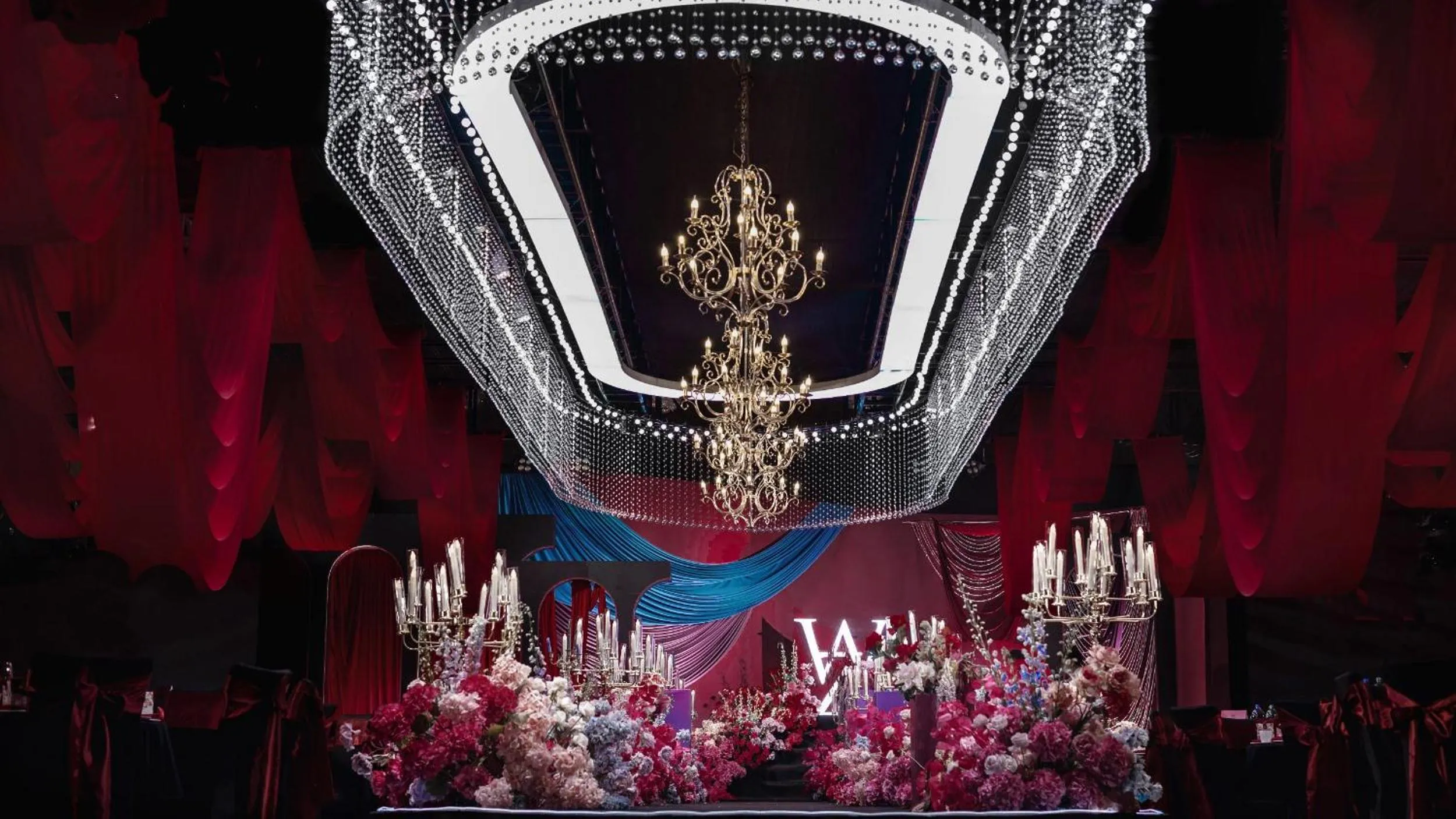 wedding in Crowne Plaza Zhengzhou by IHG