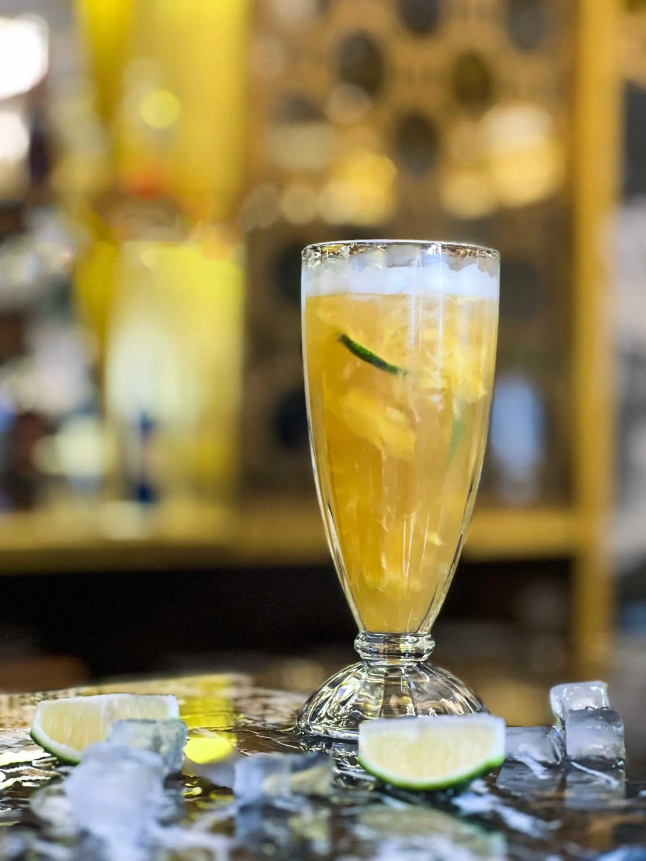 Restaurant/places to eat in Crowne Plaza Zhengzhou by IHG