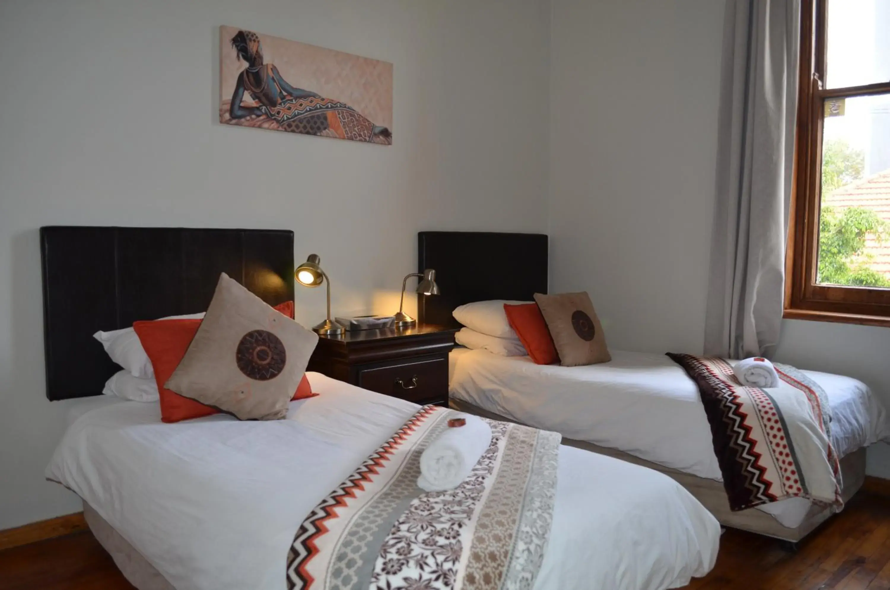 Twin Room with Shared Bathroom in A Sunflower Stop Backpackers Twin Room with Shared Bathroom in A Sunflower Stop Backpackers