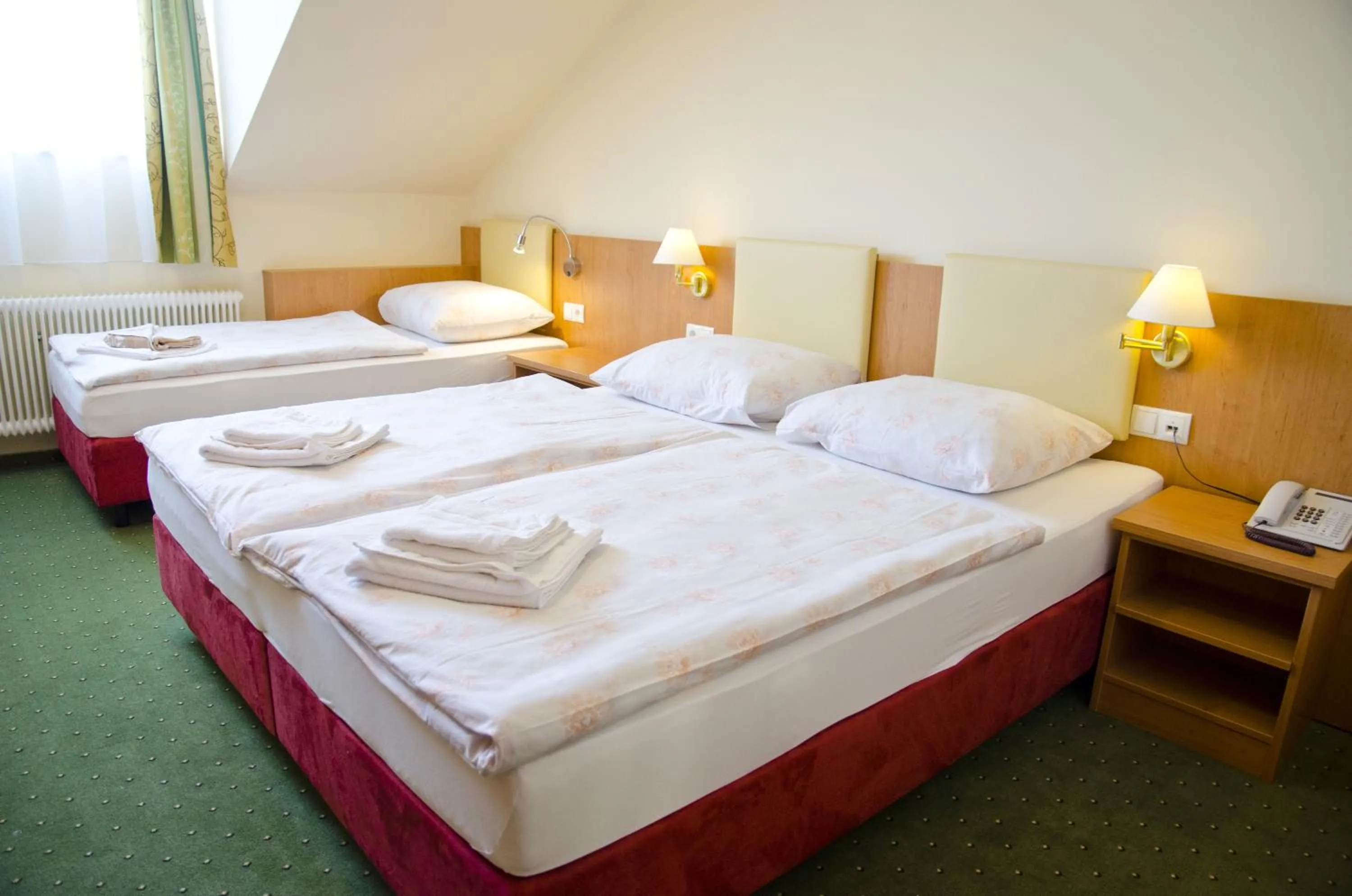 Other, Bed in Hotel Rosner