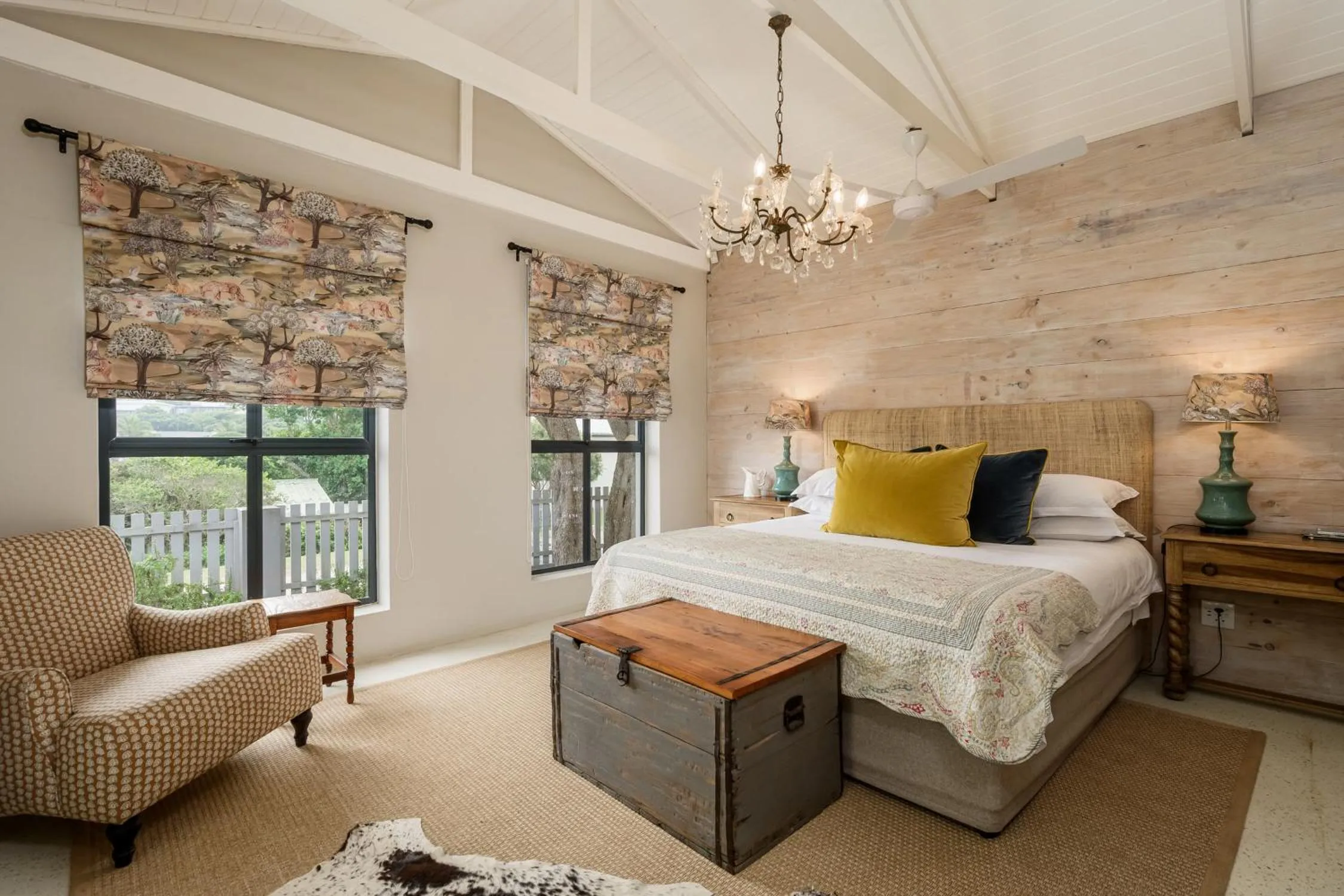 Bed in Inverell Station by The Oyster Collection