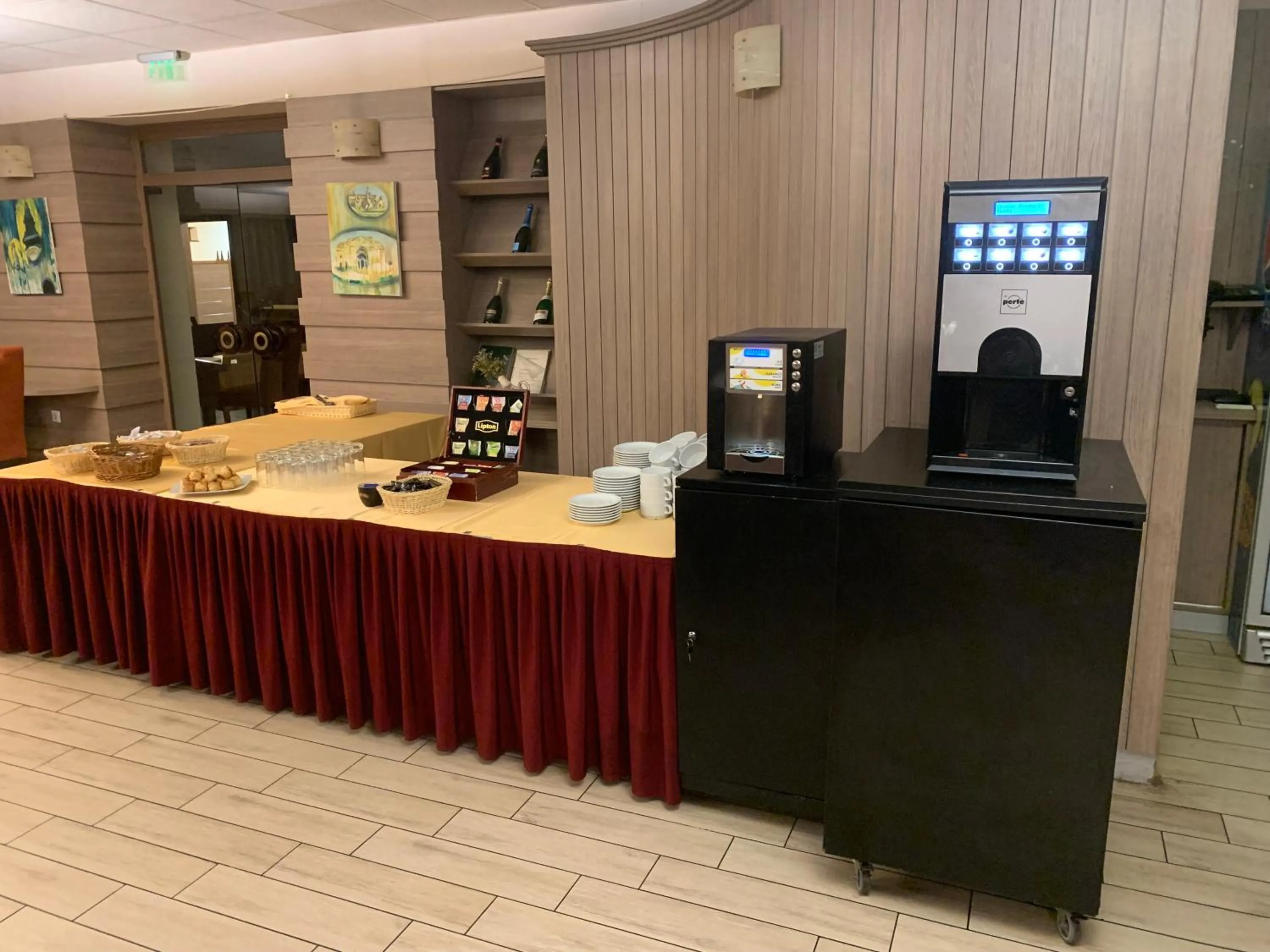 Breakfast in Hotel Három Gúnár