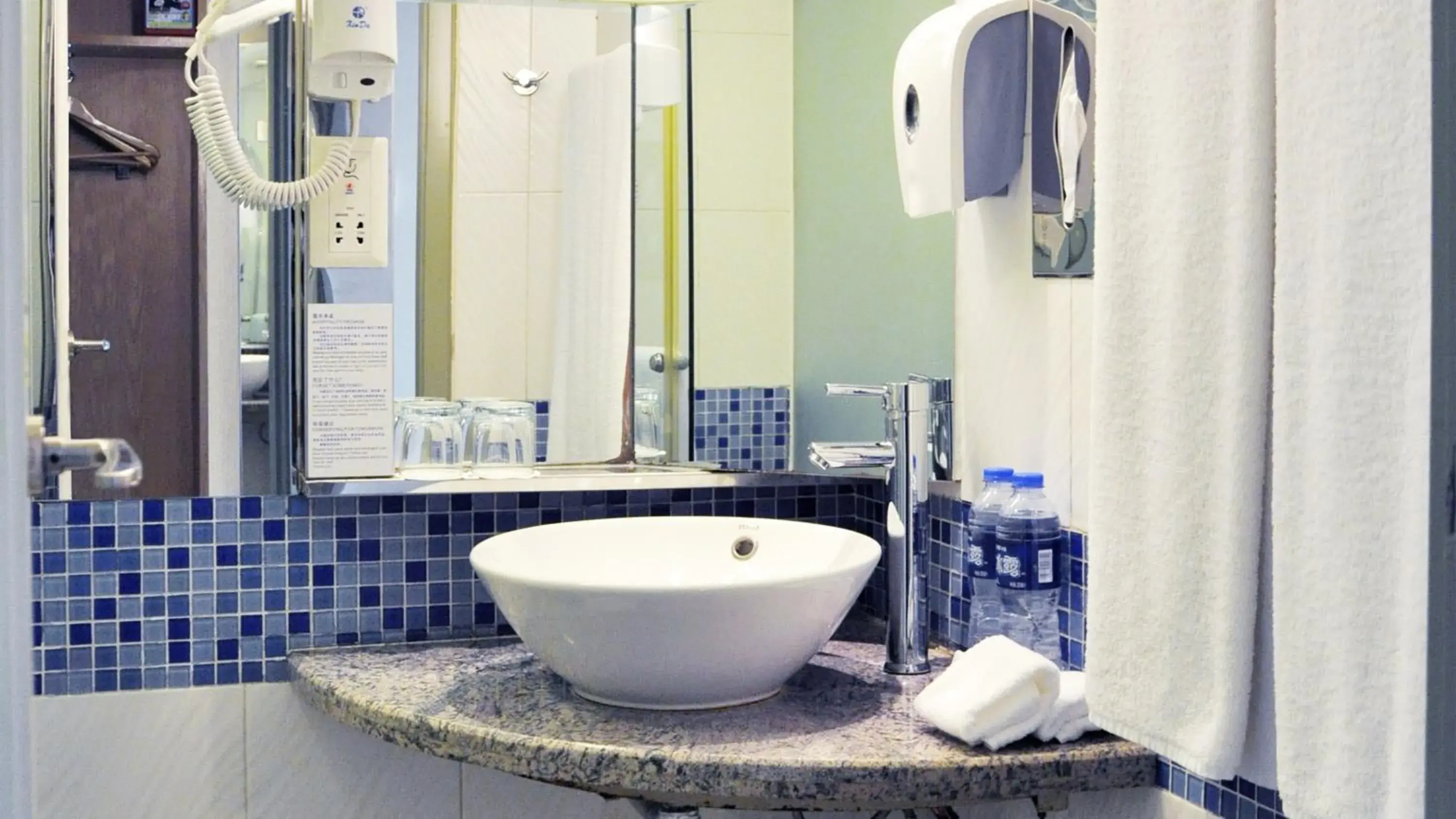 Standard Room in Holiday Inn Express Zhengzhou Zhongzhou by IHG Standard Room in Holiday Inn Express Zhengzhou Zhongzhou by IHG