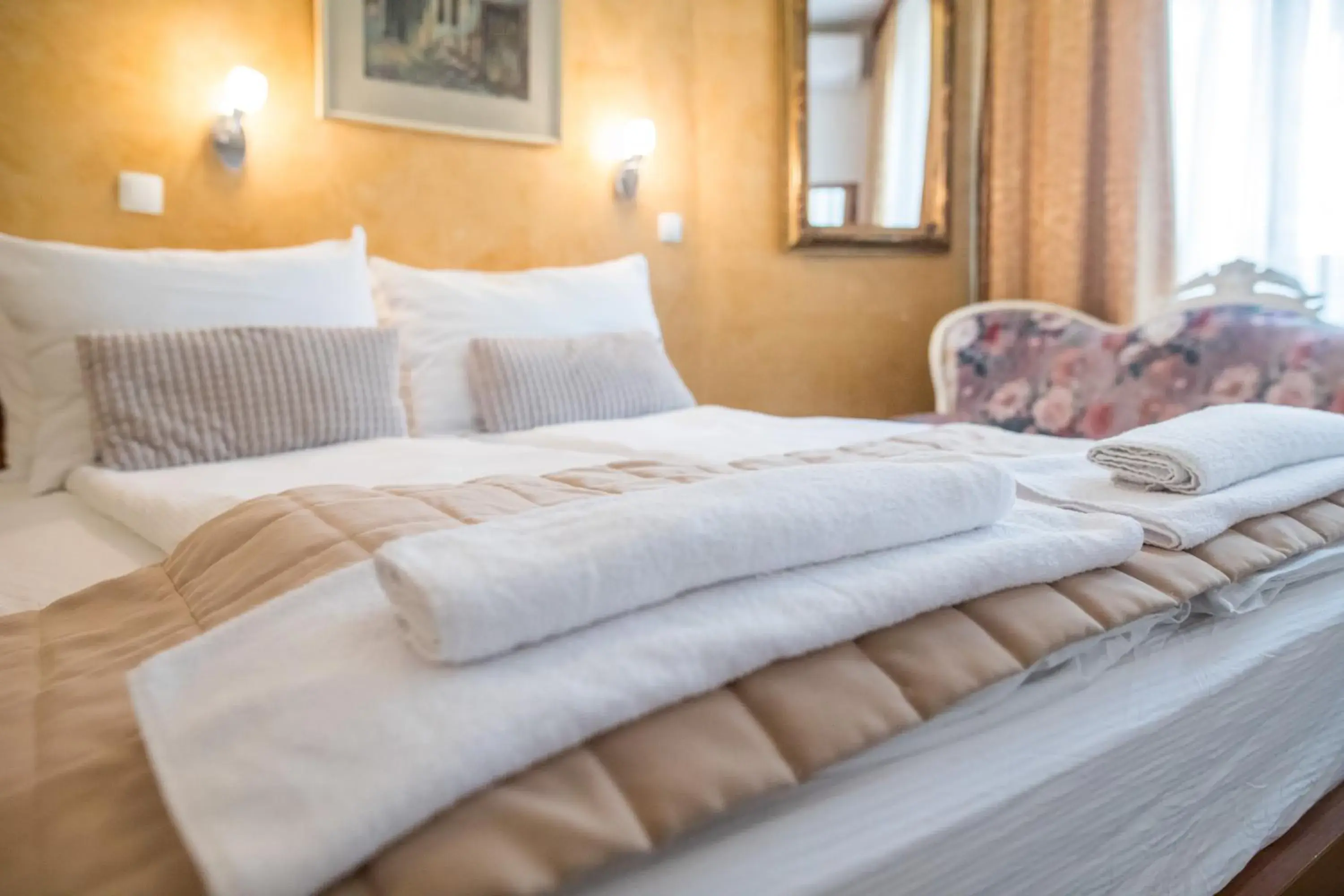 Comfort Double or Twin Room in Hotel Herc Sarajevo Comfort Double or Twin Room in Hotel Herc Sarajevo