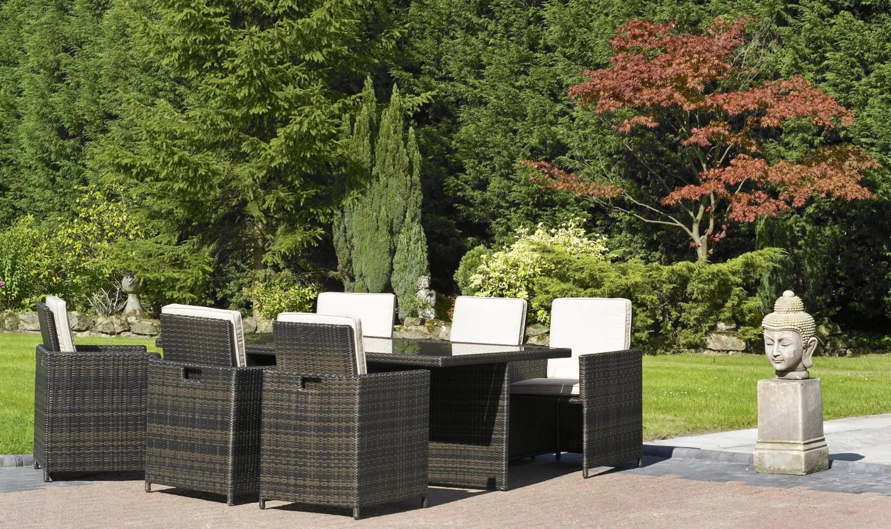 Patio in Windfalls Boutique Hotel