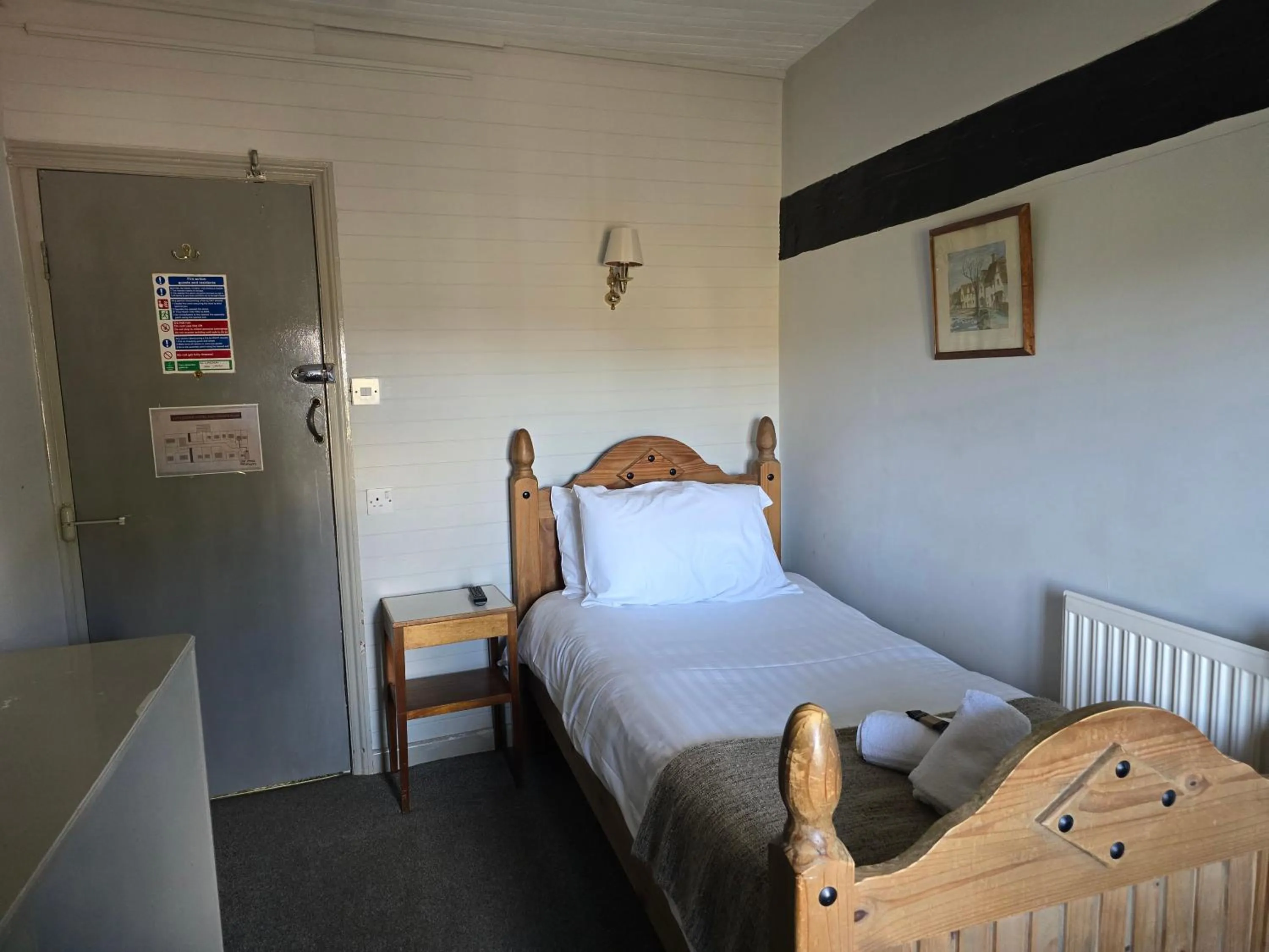 Bed in Littledean House Hotel