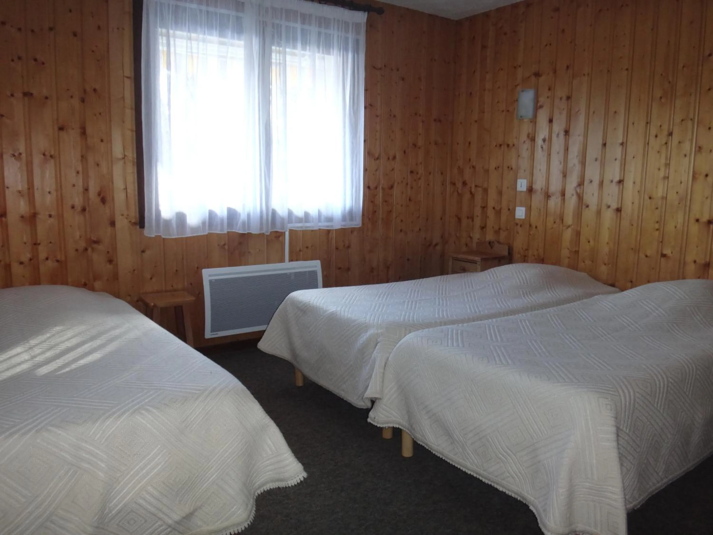 Bedroom, Bed in Chalet Gabriel