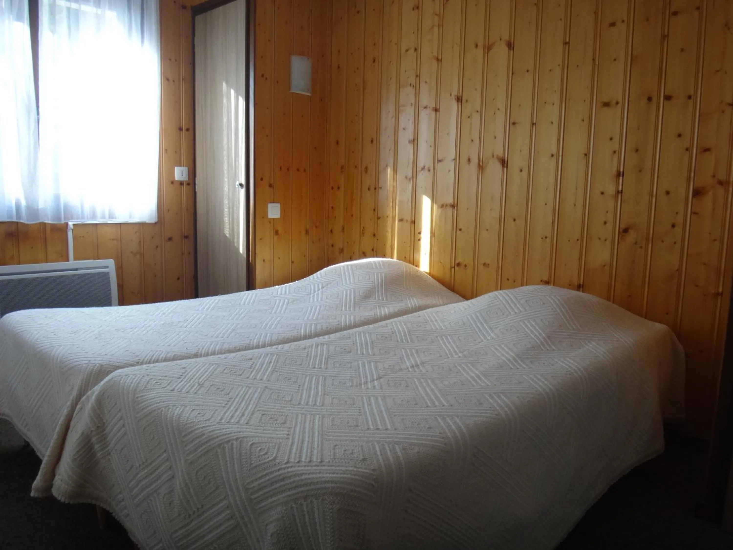 Bedroom, Bed in Chalet Gabriel