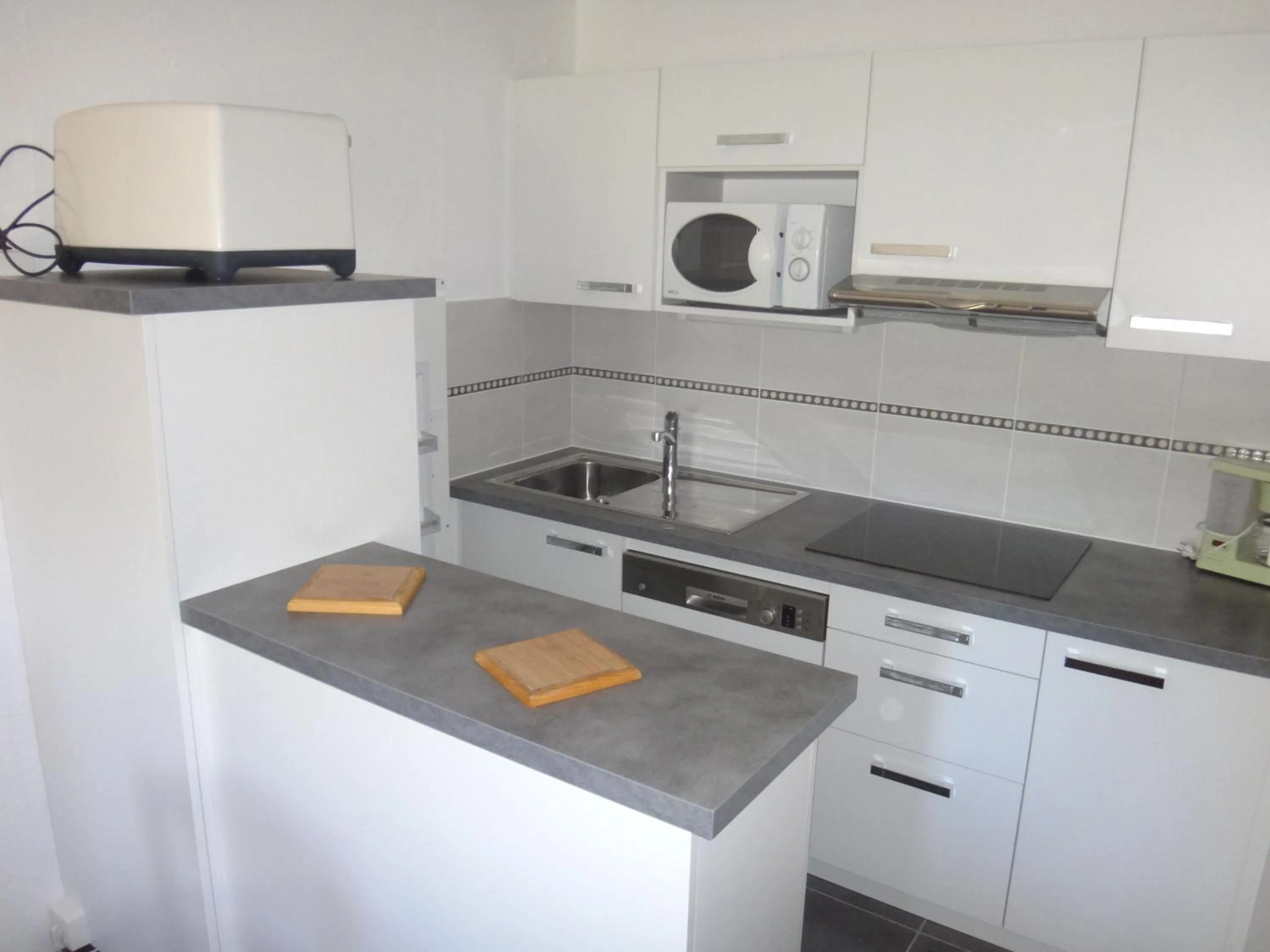 Kitchen or kitchenette in Chalet Gabriel