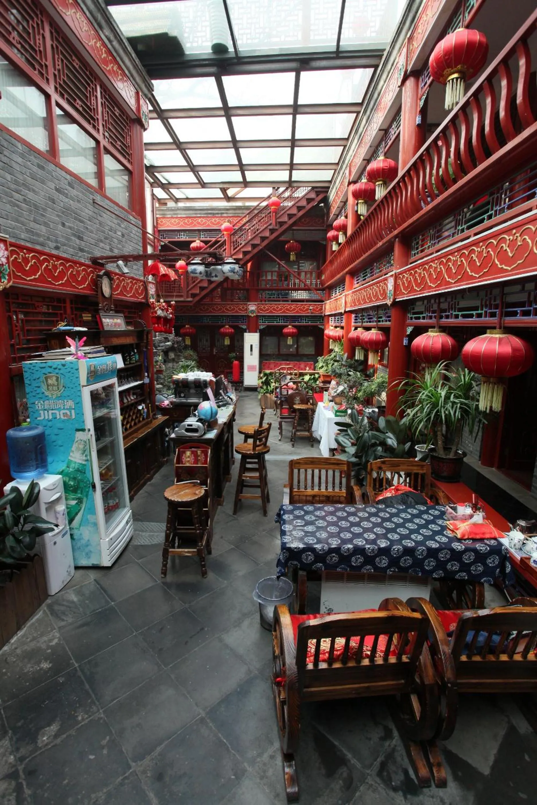 Restaurant/Places to Eat in Imperial Courtyard