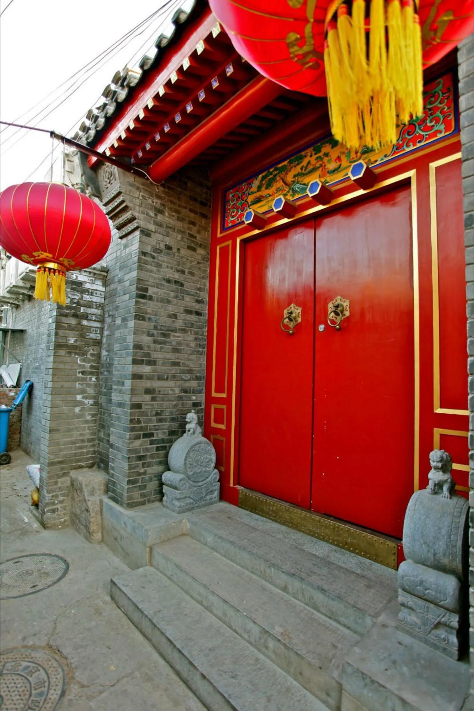 Facade/entrance in Imperial Courtyard