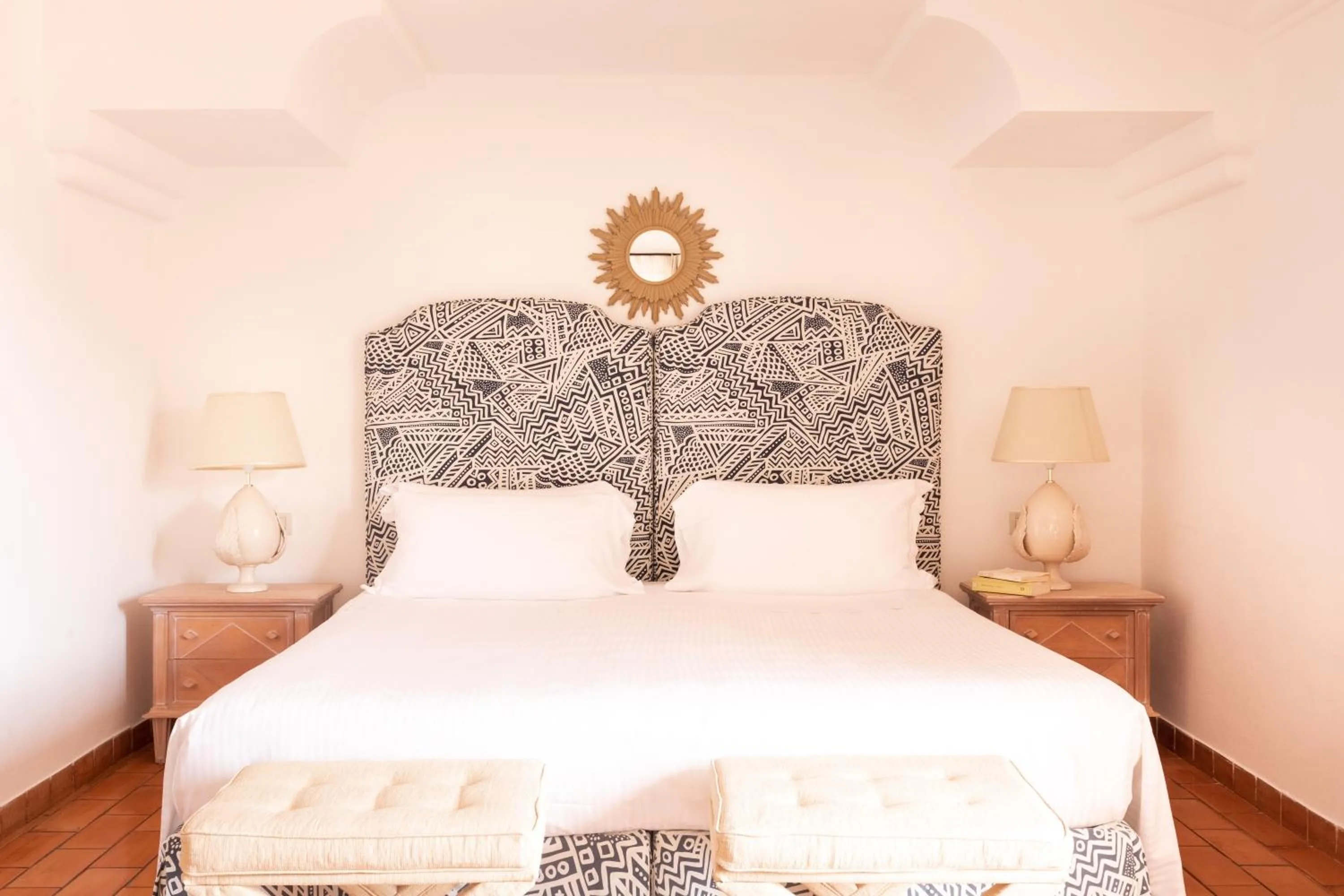 Bedroom, Bed in Il Pellicano