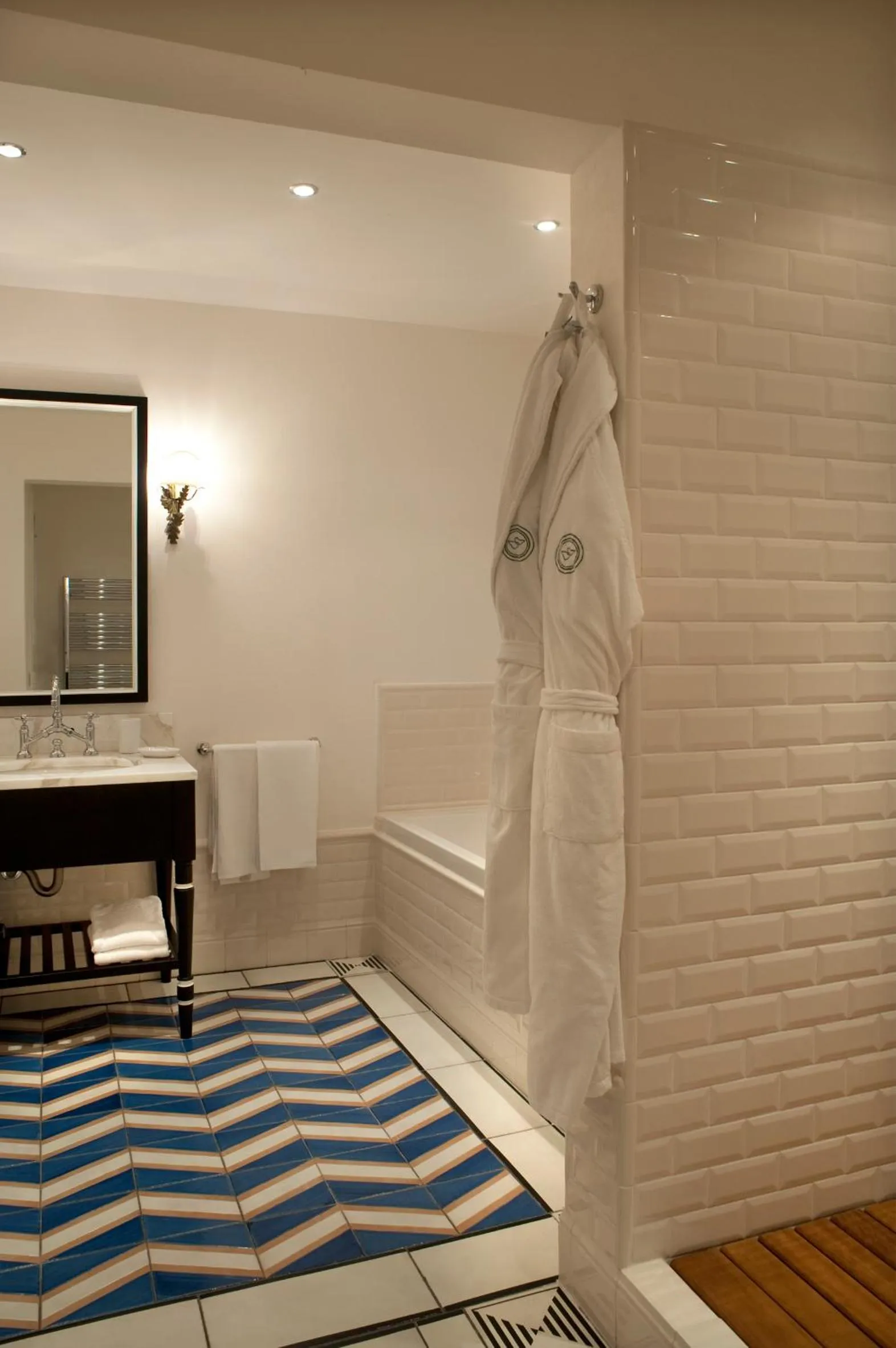 Bathroom, Bed in Il Pellicano