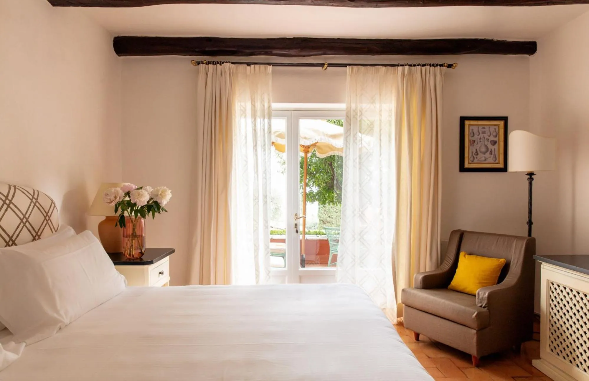 Bedroom, Bed in Il Pellicano