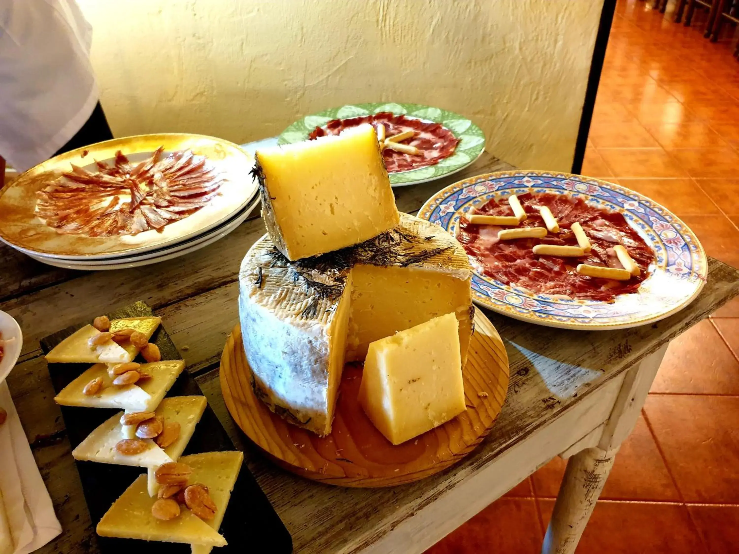 Food and drinks in Hospedium Hotel Val de Pinares Food and drinks in Hospedium Hotel Val de Pinares