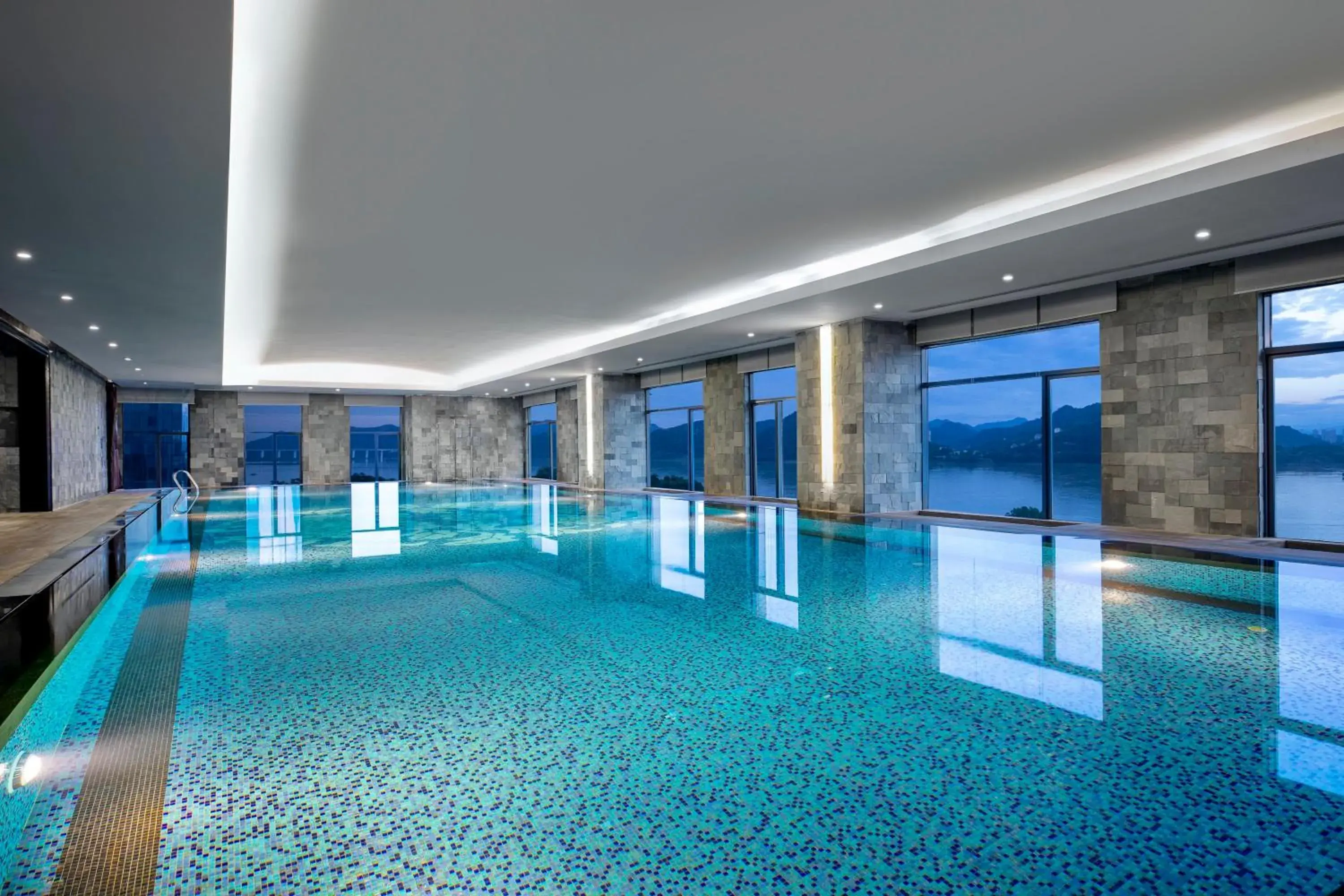 Swimming pool in Crowne Plaza Yichang by IHG Swimming pool in Crowne Plaza Yichang by IHG