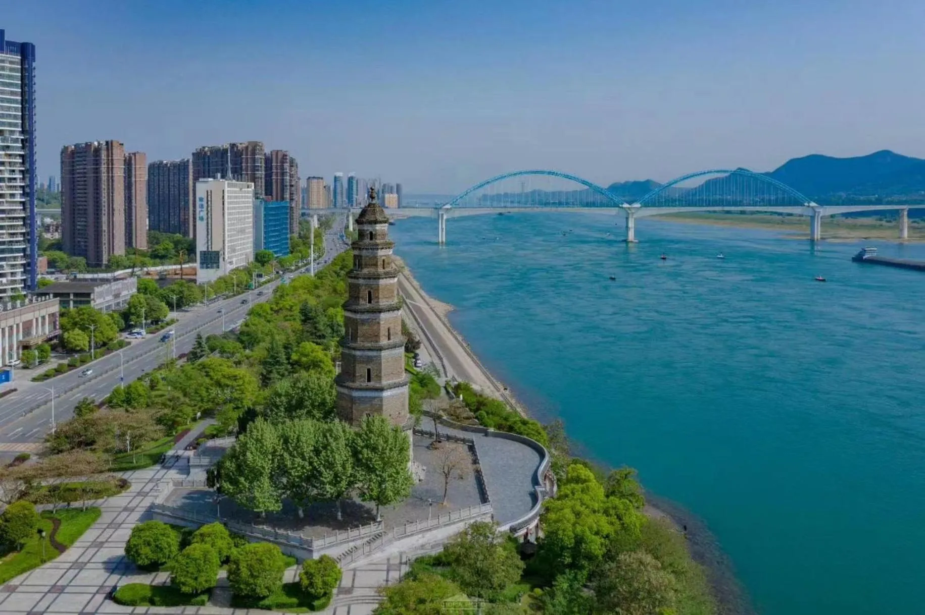 Nearby landmark in Crowne Plaza Yichang by IHG