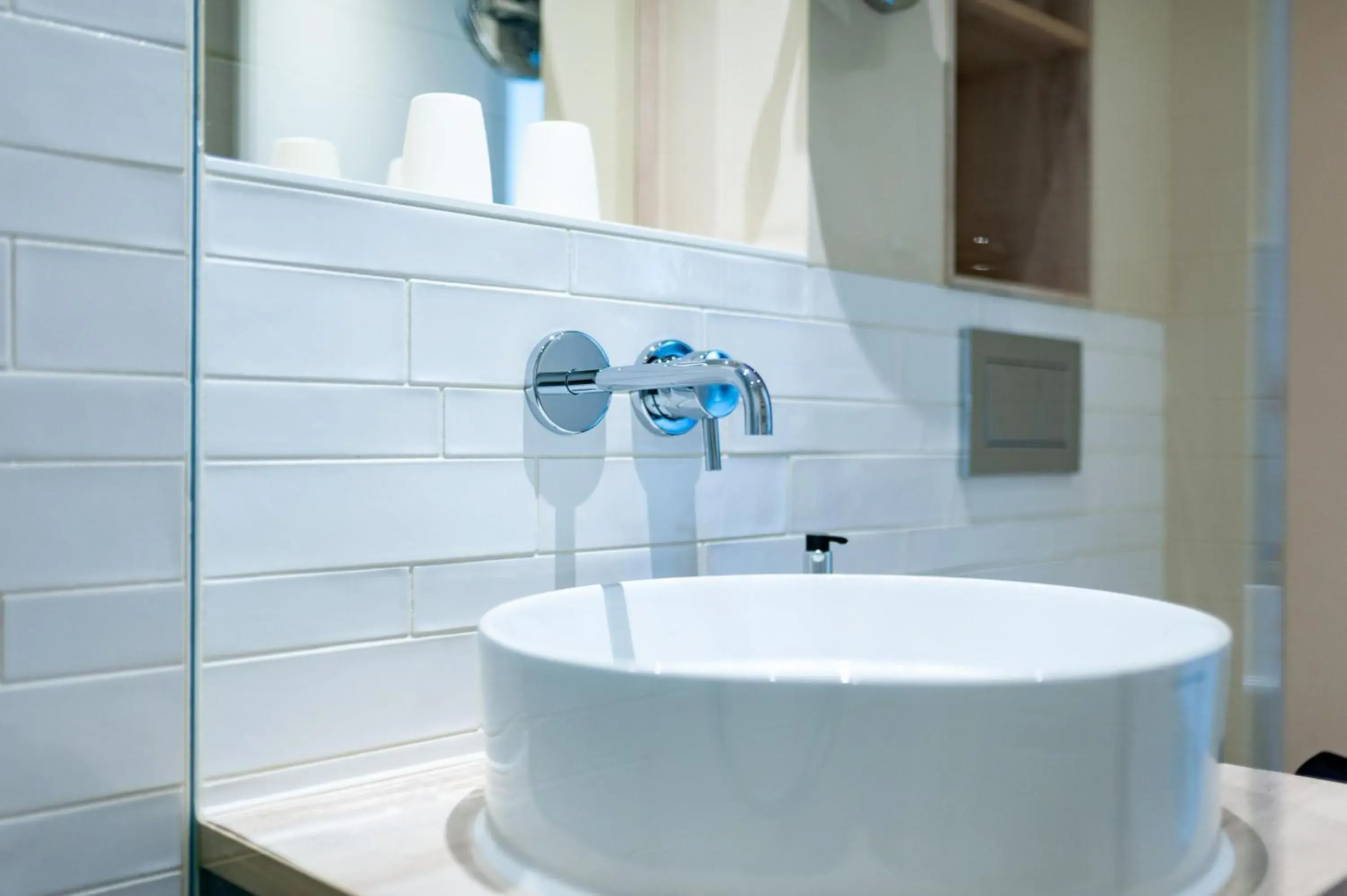 Superior Double Room with Balcony and Sea View - single occupancy in Wyn. Strandhotel Sylt Superior Double Room with Balcony and Sea View - single occupancy in Wyn. Strandhotel Sylt