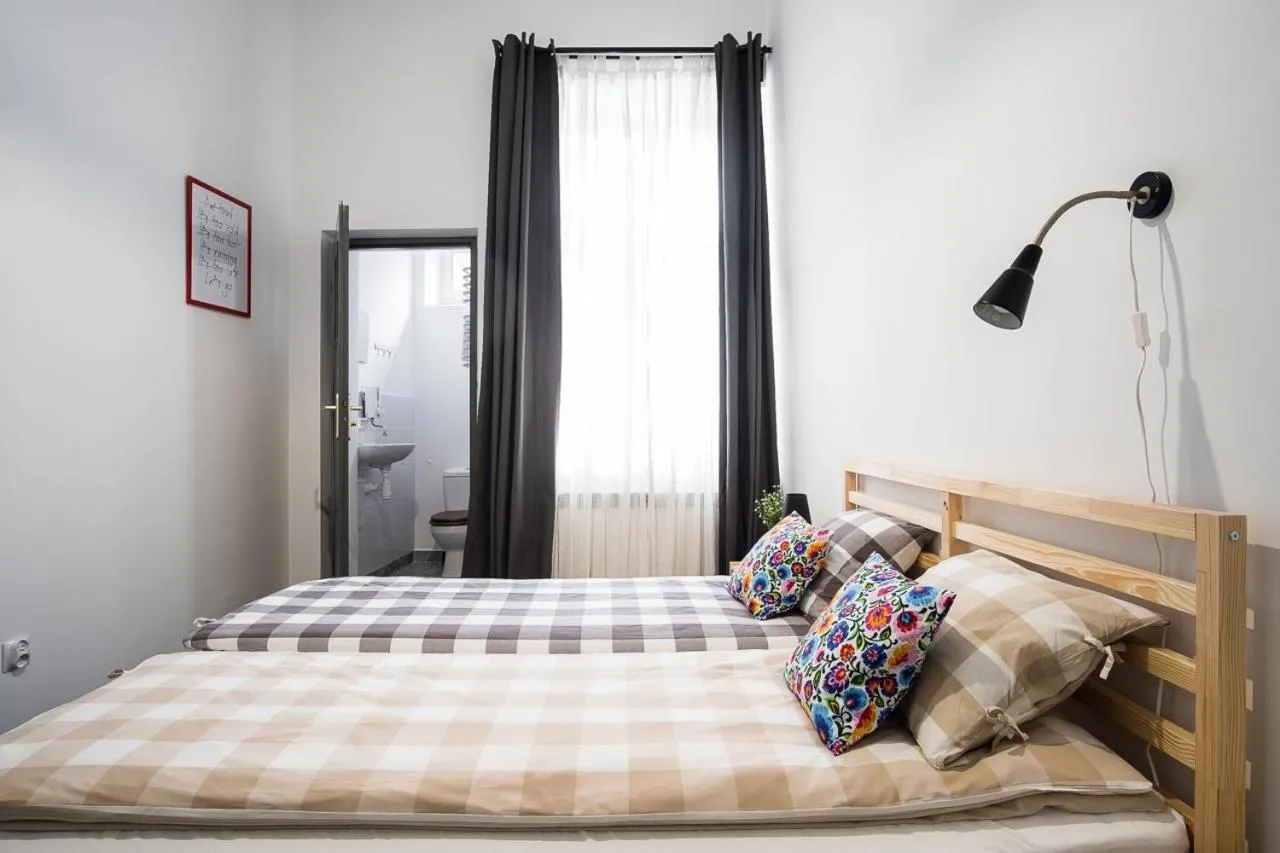 Bed in HOSTEL "likeHOME"