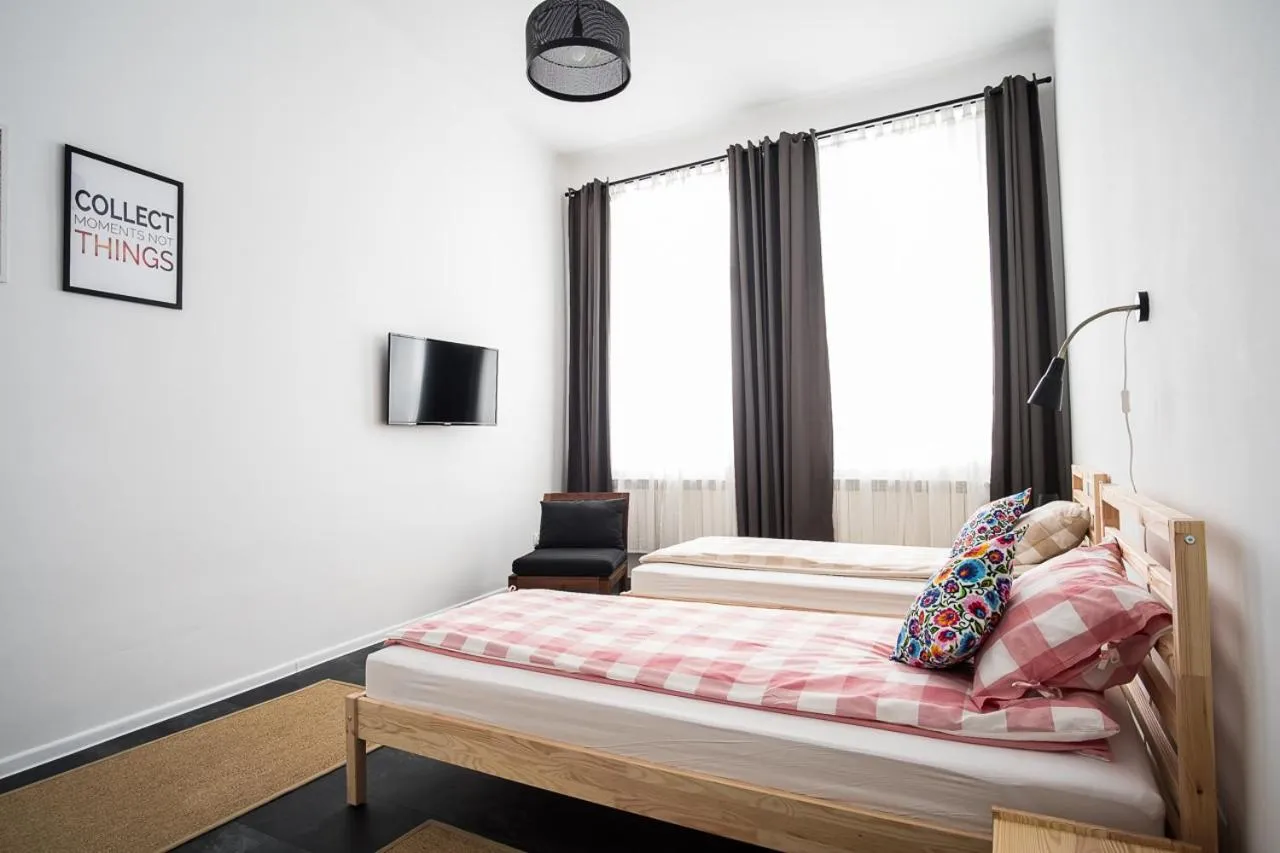 Bed in HOSTEL "likeHOME"